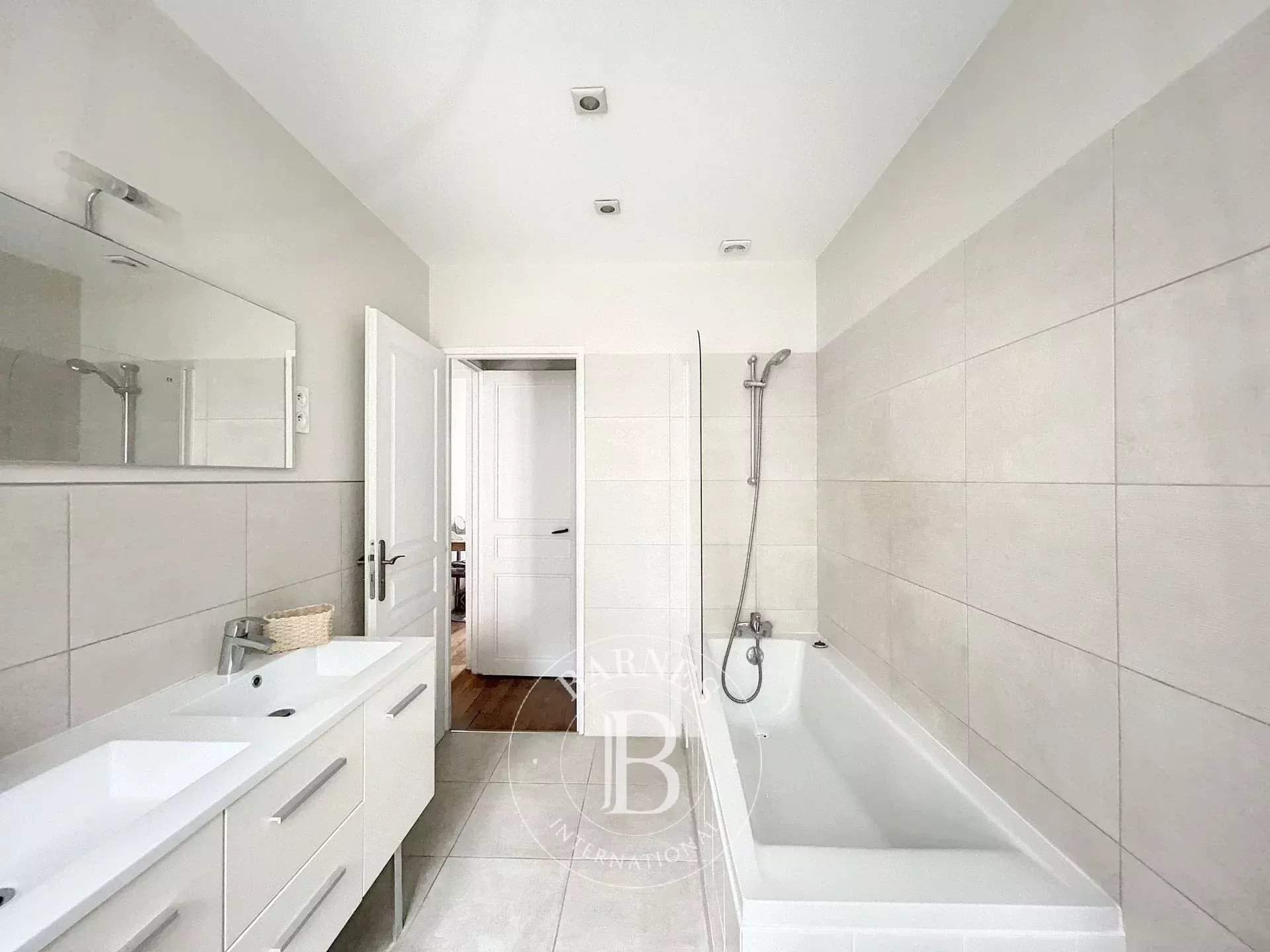 Neuilly-sur-Seine  - Piso 3 Cuartos 2 Habitaciones - picture 17