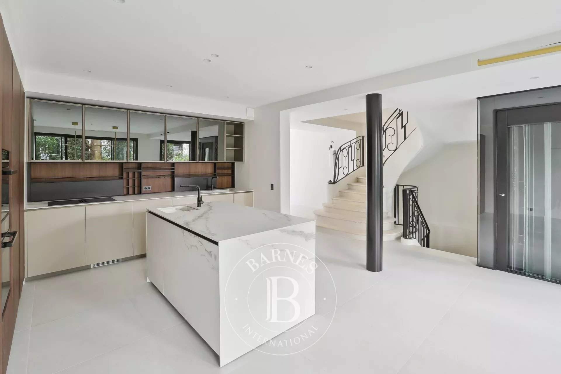 Neuilly-sur-Seine  - House 4 Bedrooms - picture 5