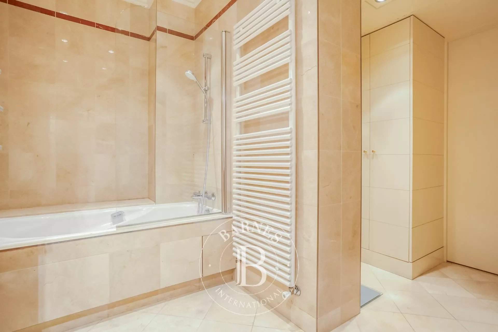 Neuilly-sur-Seine  - Appartement 6 Pi&egrave;ces 4 Chambres - picture 9