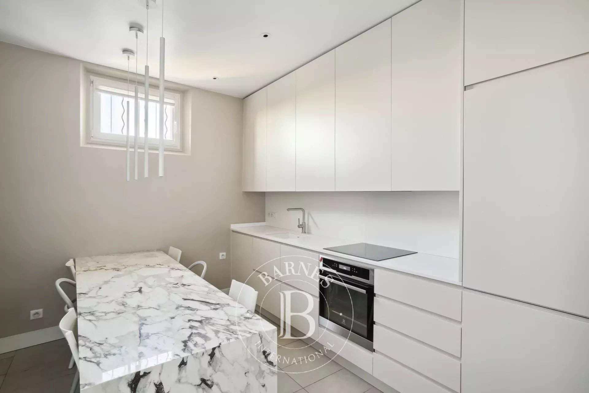 Neuilly-sur-Seine  - Piso 5 Cuartos 3 Habitaciones - picture 12