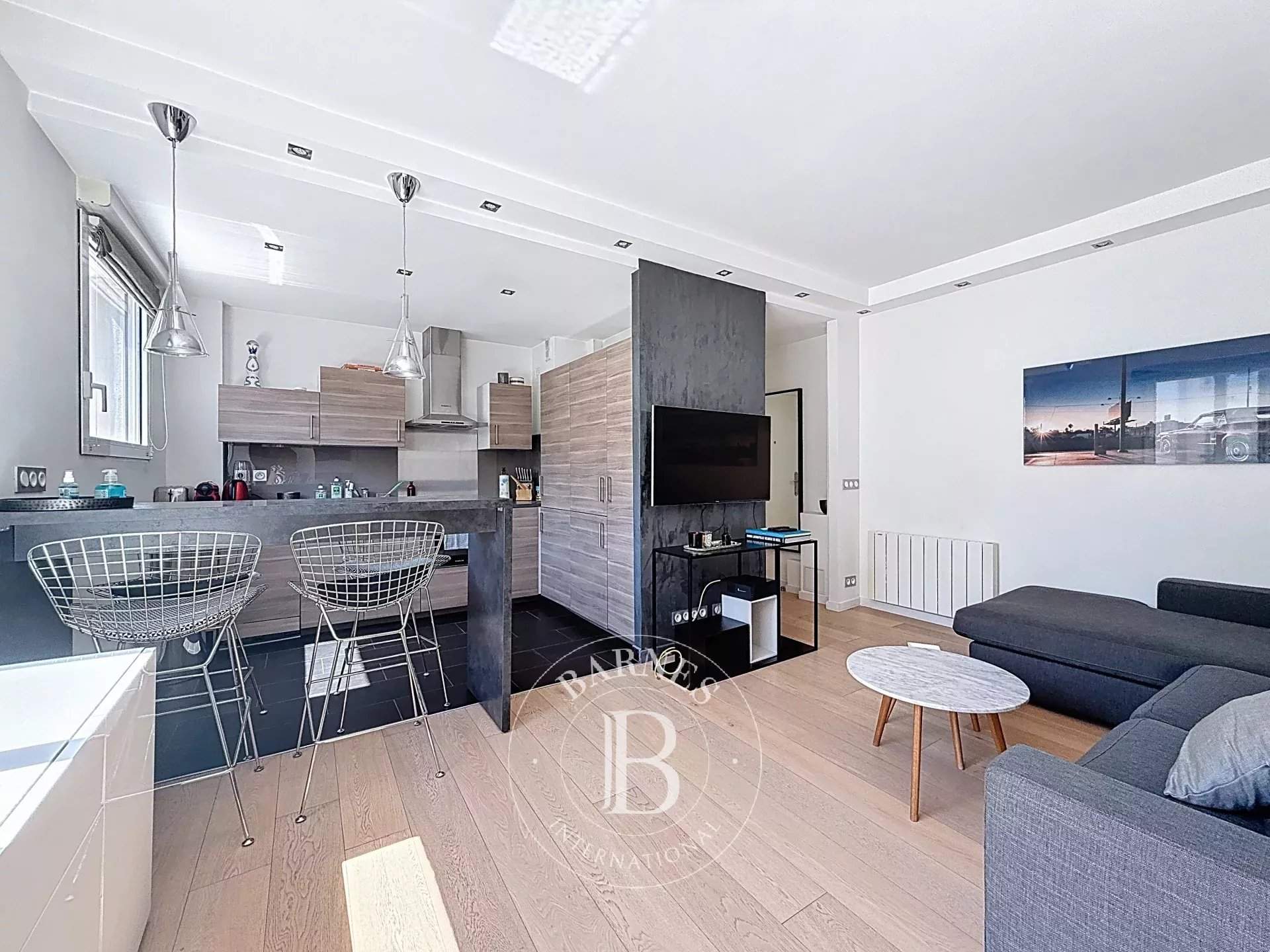 Neuilly-sur-Seine  - Appartement 2 Pièces, 1 Chambre - picture 2