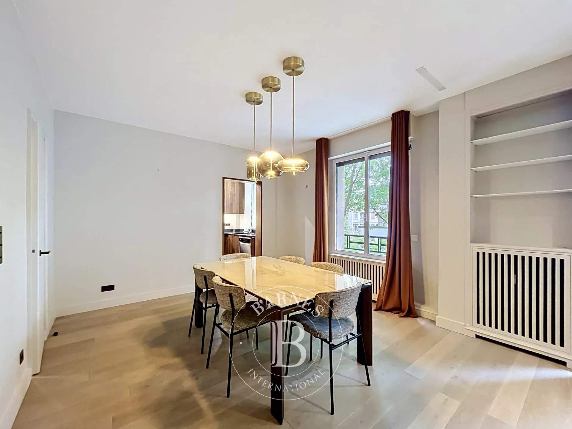 Neuilly-sur-Seine  - Appartement 3 Pi&egrave;ces 2 Chambres - picture 3