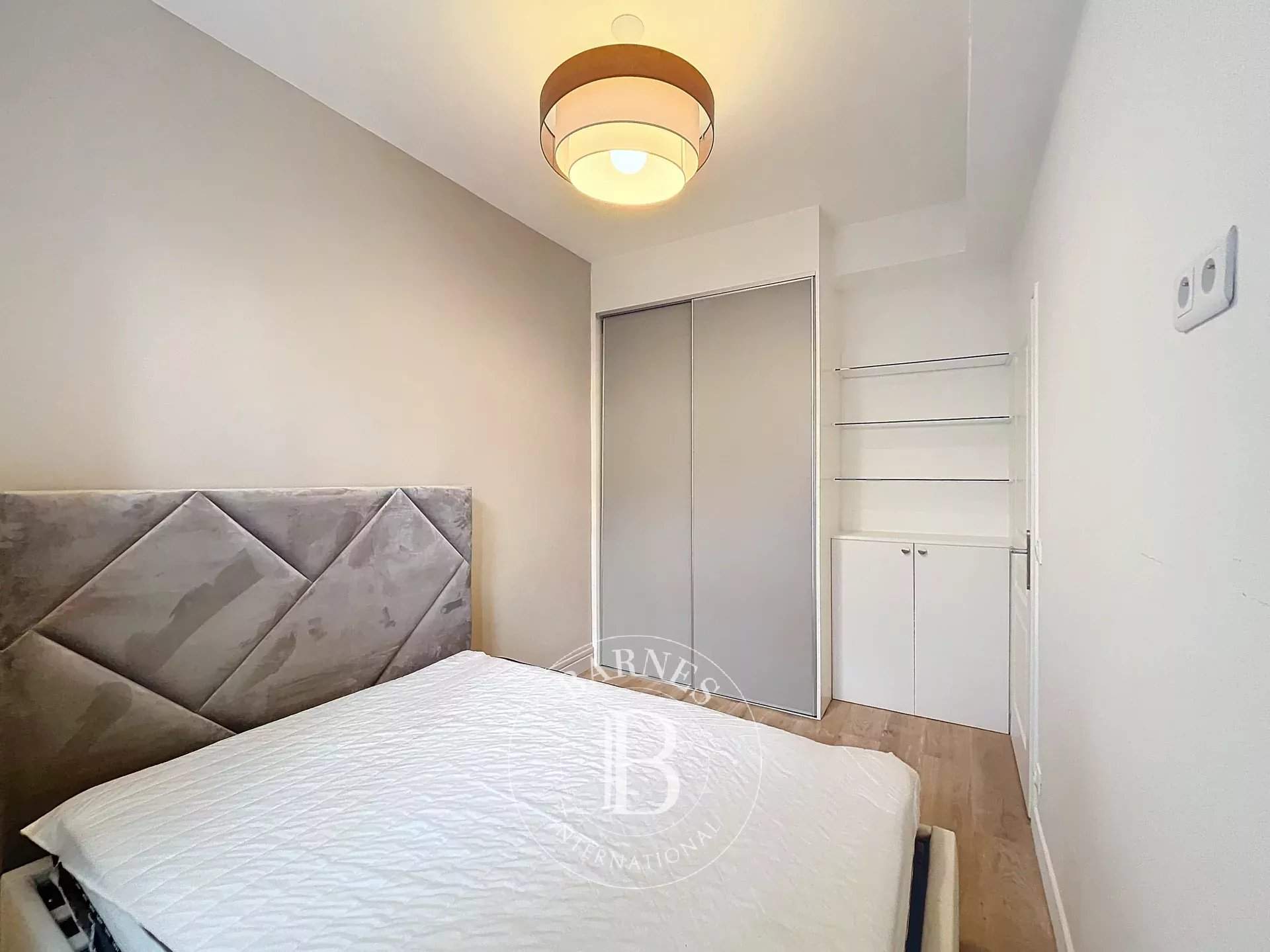 Levallois-Perret  - Apartment 1 Bedroom - picture 6