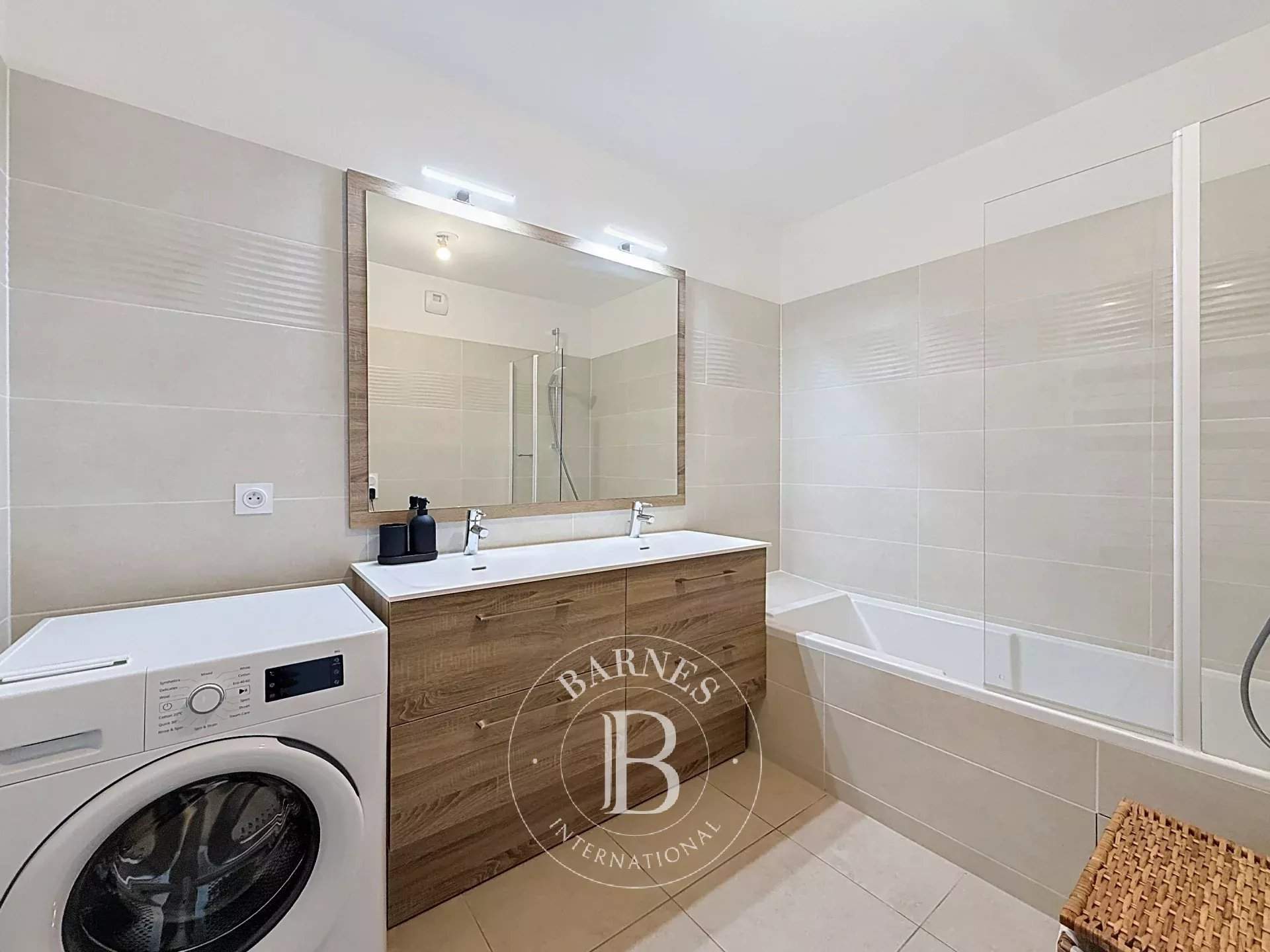 Asnières-sur-Seine  - Apartment 2 Bedrooms - picture 10