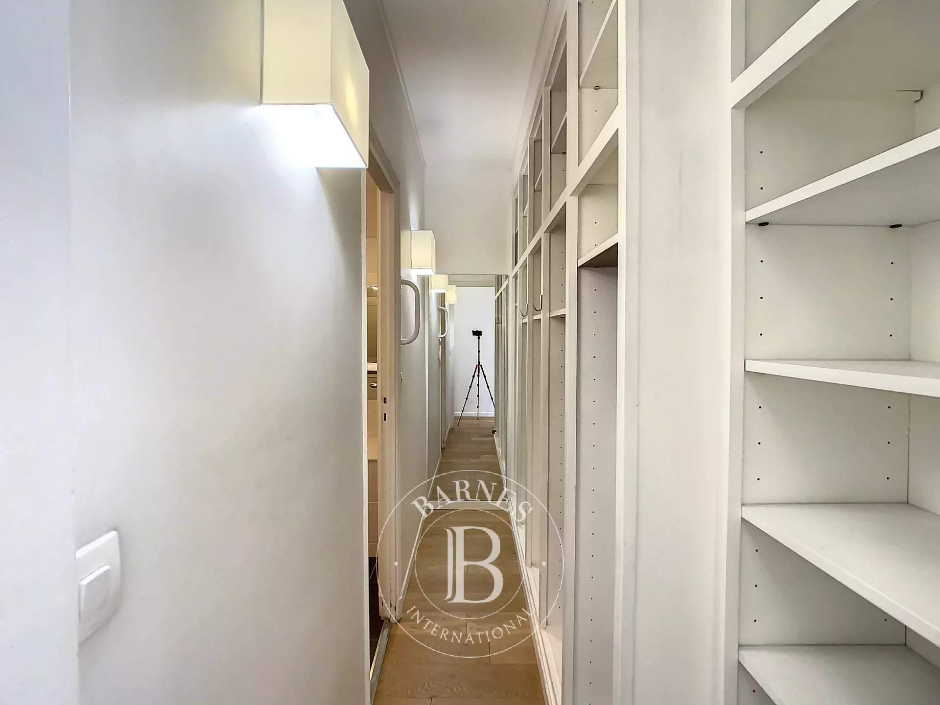 Neuilly-sur-Seine  - Apartment 3 Bedrooms - picture 12