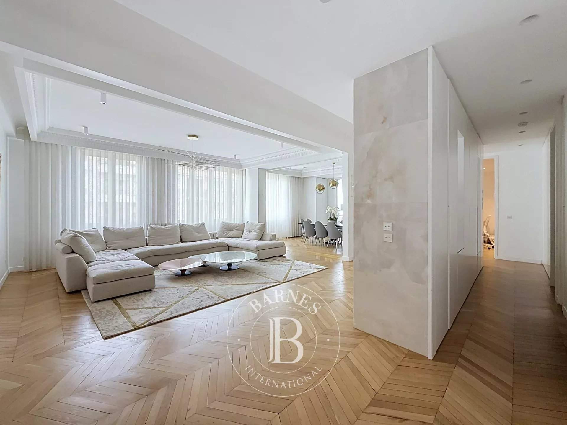Neuilly-sur-Seine  - Apartment 4 Bedrooms - picture 11