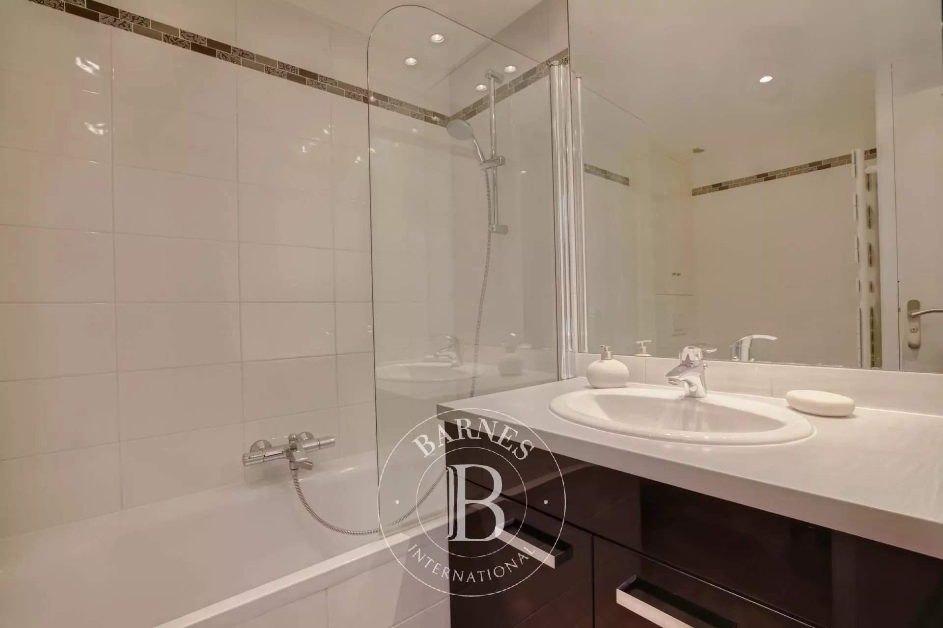 Neuilly-sur-Seine  - Apartment 1 Bedroom - picture 8