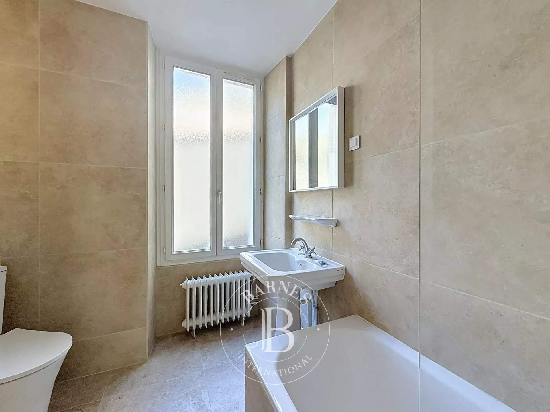 Neuilly-sur-Seine  - Appartement 2 Pi&egrave;ces, 1 Chambre - picture 7