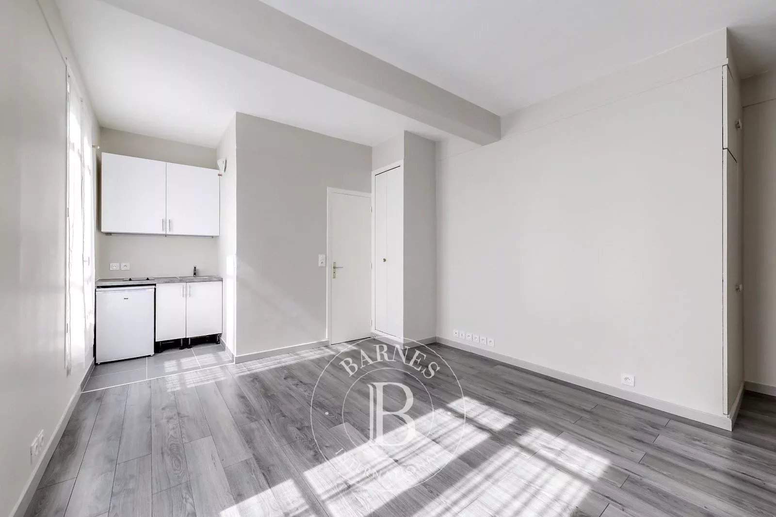 Neuilly-sur-Seine  - Appartement 1 Pièce - picture 3