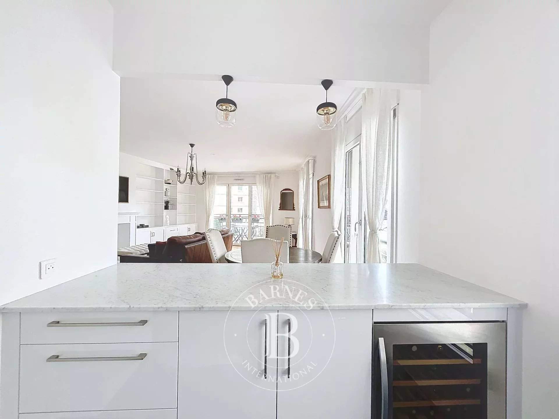 Neuilly-sur-Seine  - Apartment 3 Bedrooms - picture 5