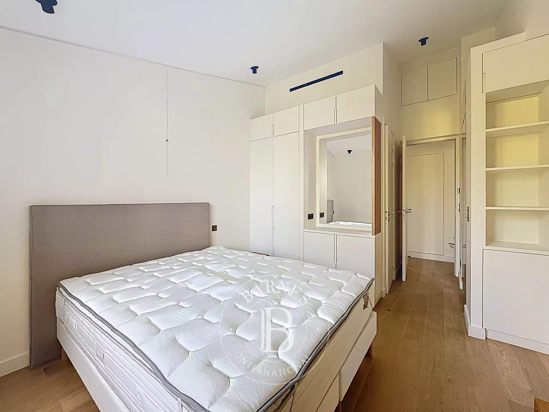 Neuilly-sur-Seine  - Appartement 3 Pièces 2 Chambres - picture 9