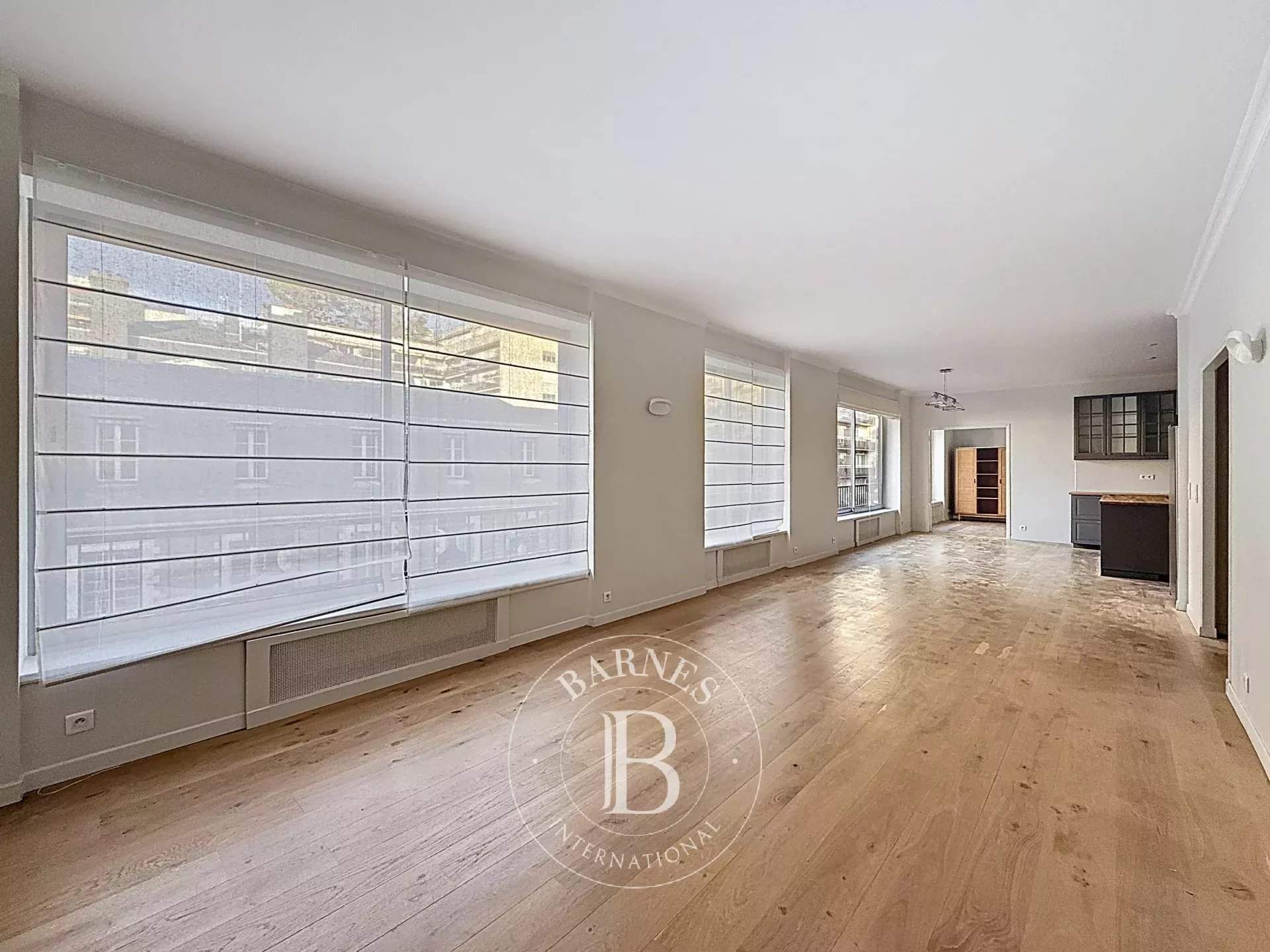 Neuilly-sur-Seine  - Appartement 6 Pi&egrave;ces 5 Chambres - picture 2