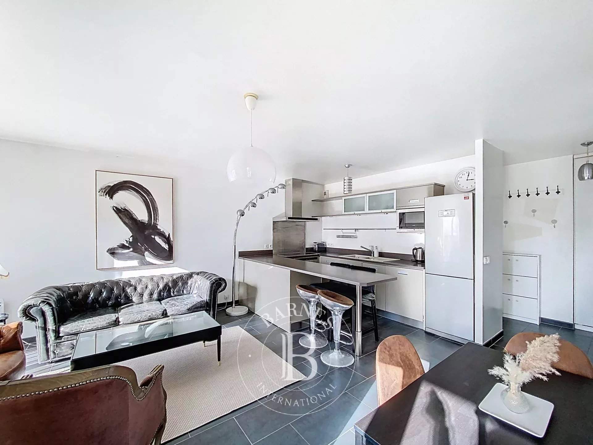 Courbevoie  - Apartment 2 Bedrooms - picture 3