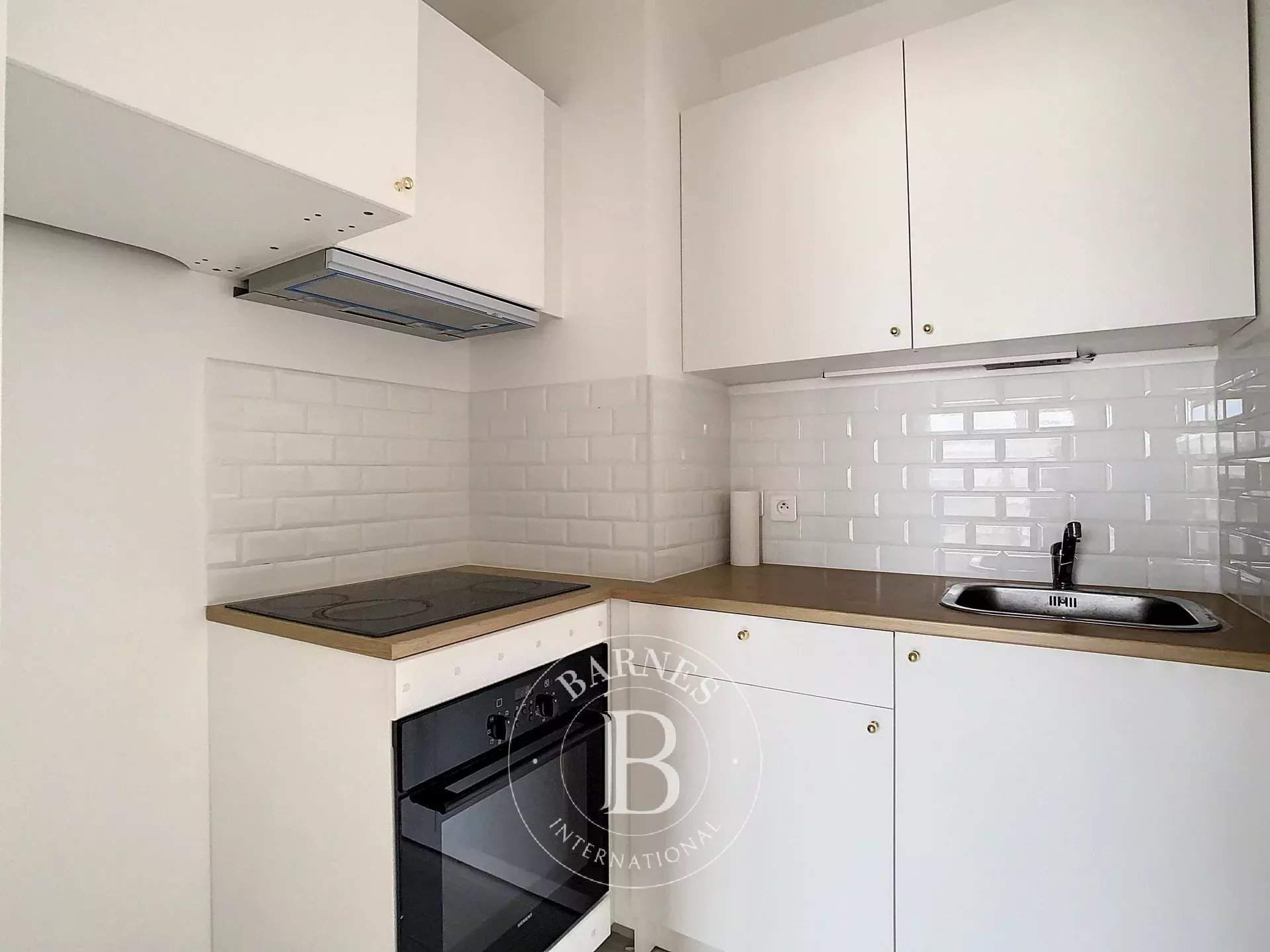 Neuilly-sur-Seine  - Piso 2 Cuartos, 1 Habitacion - picture 5