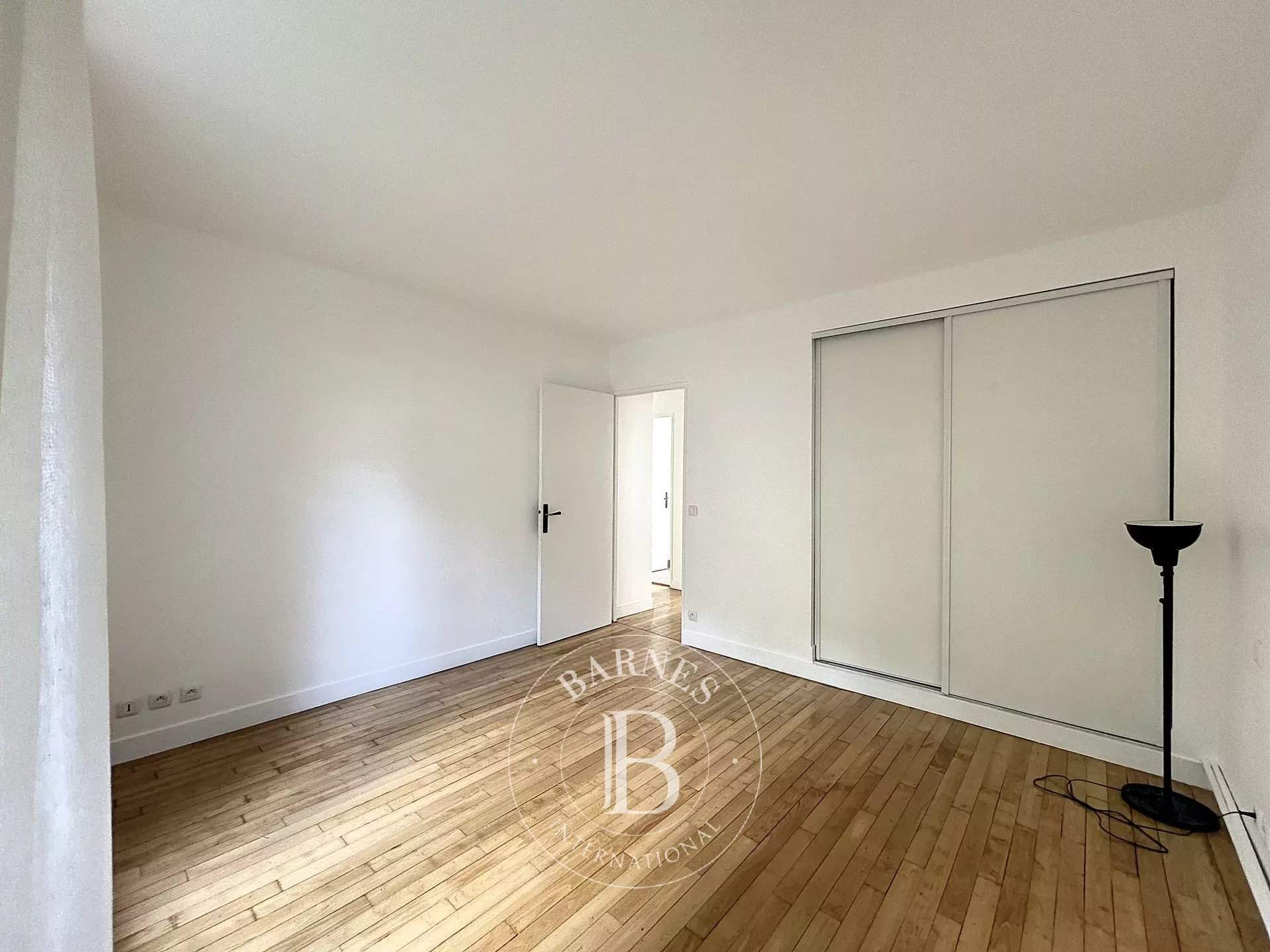 Neuilly-sur-Seine  - Appartement 3 Pièces 2 Chambres - picture 10