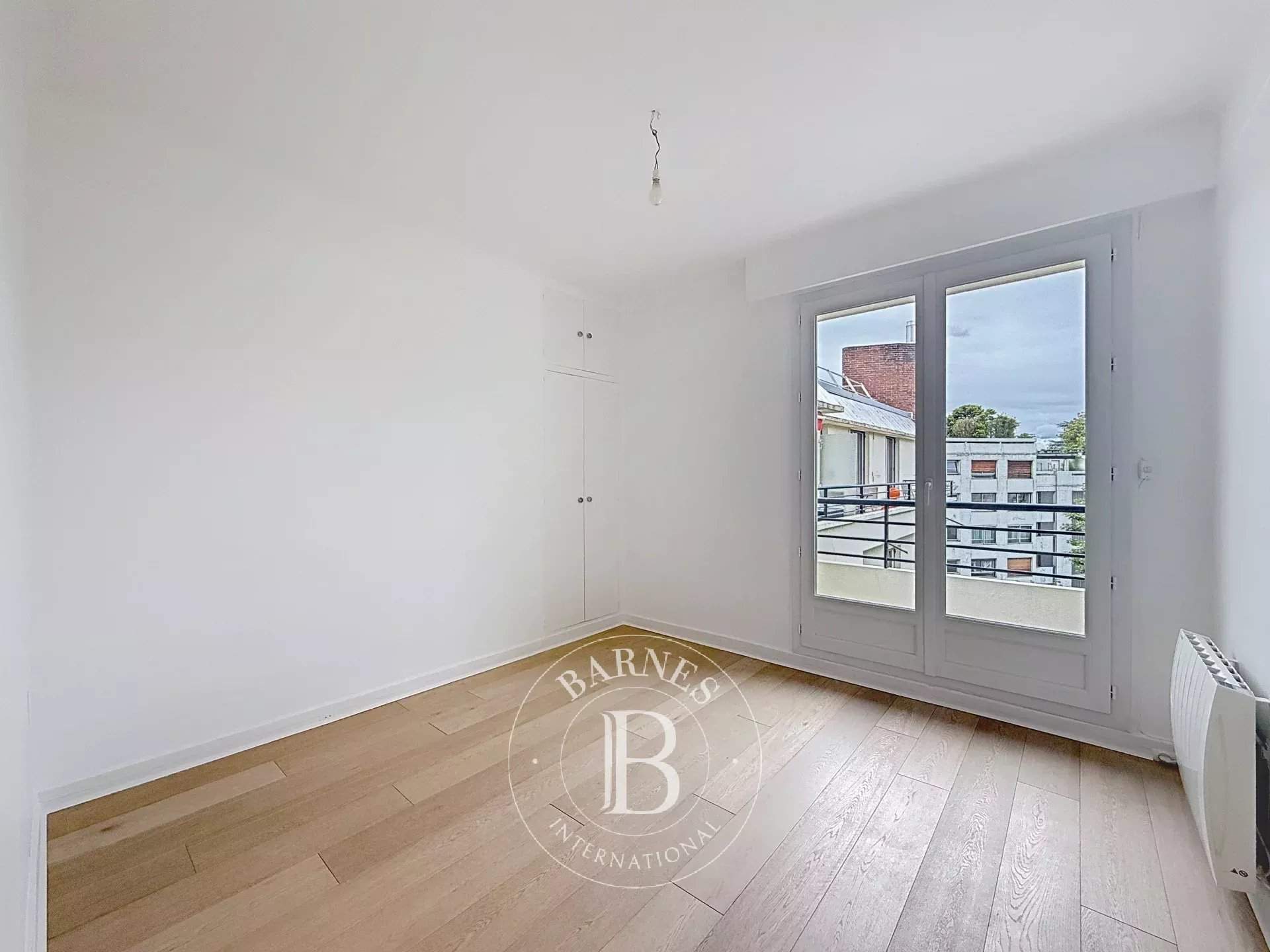 Neuilly-sur-Seine  - Appartement 3 Pièces 2 Chambres - picture 5
