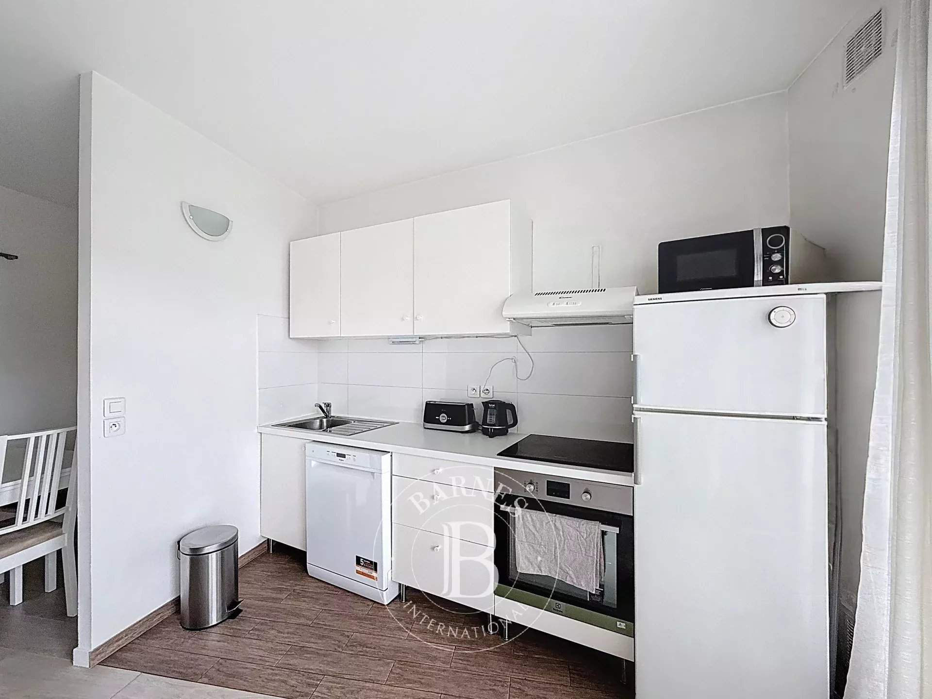 Neuilly-sur-Seine  - Apartment 1 Bedroom - picture 5