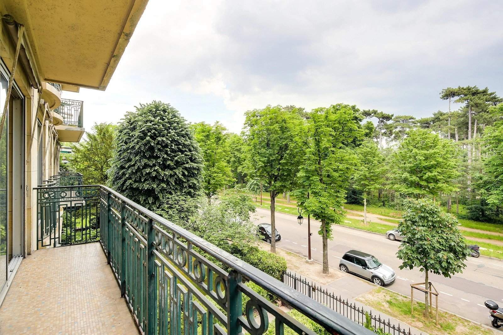 Neuilly-sur-Seine  - Appartement 5 Pi&egrave;ces 3 Chambres - picture 2