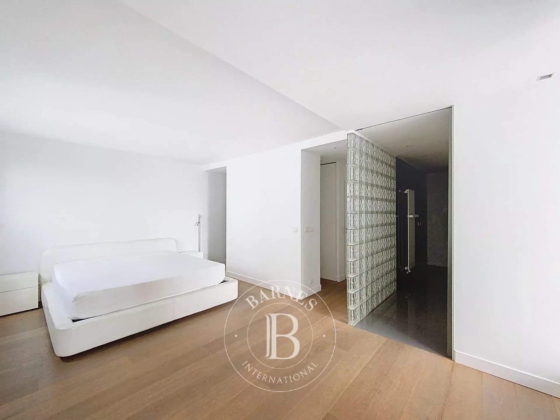 Courbevoie  - Appartement 4 Pi&egrave;ces 3 Chambres - picture 11