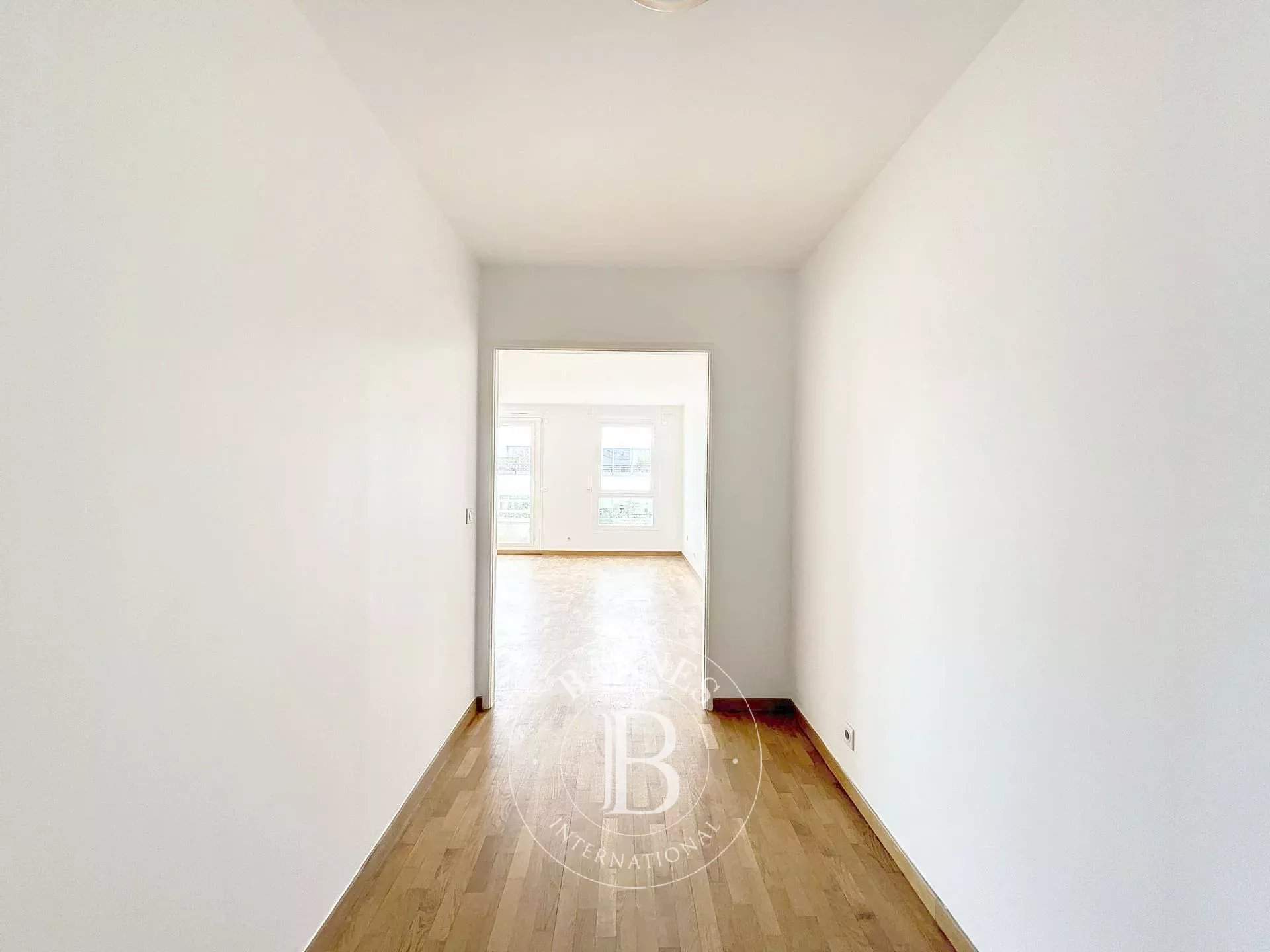 Levallois-Perret  - Appartement 5 Pièces 3 Chambres - picture 6