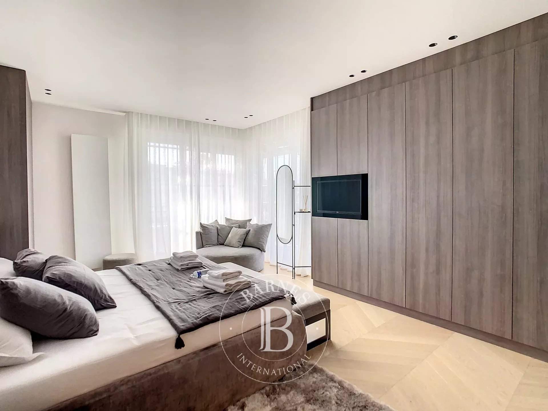 Neuilly-sur-Seine  - Piso 5 Cuartos 4 Habitaciones - picture 8