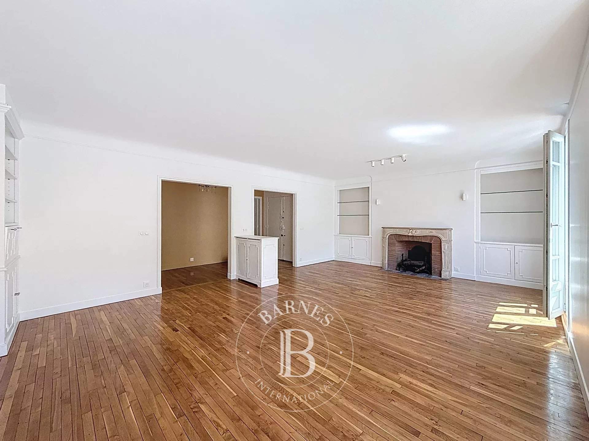 Neuilly-sur-Seine  - Appartement 4 Pièces 3 Chambres - picture 4