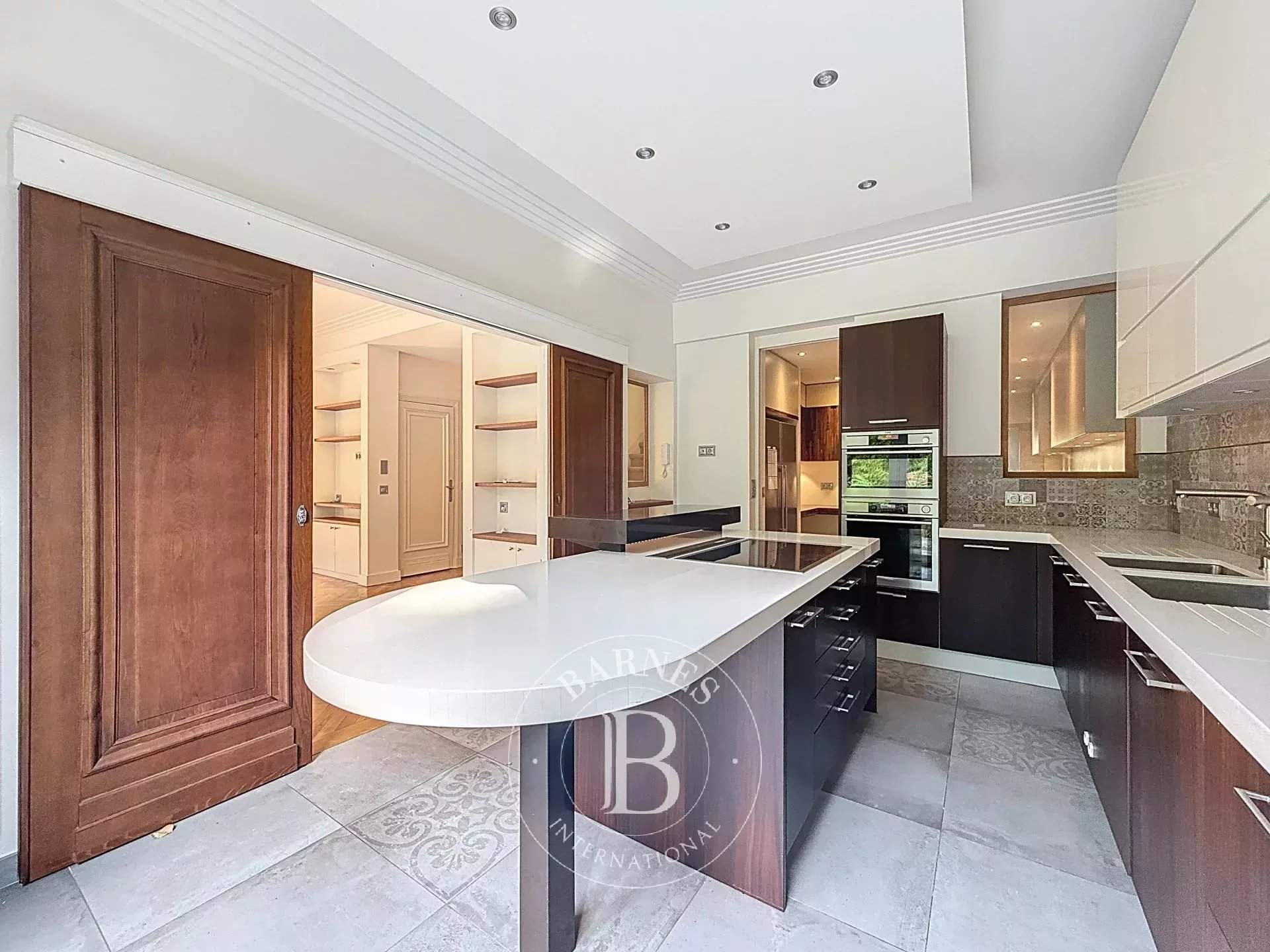 Neuilly-sur-Seine  - Apartment 6 Bedrooms - picture 6