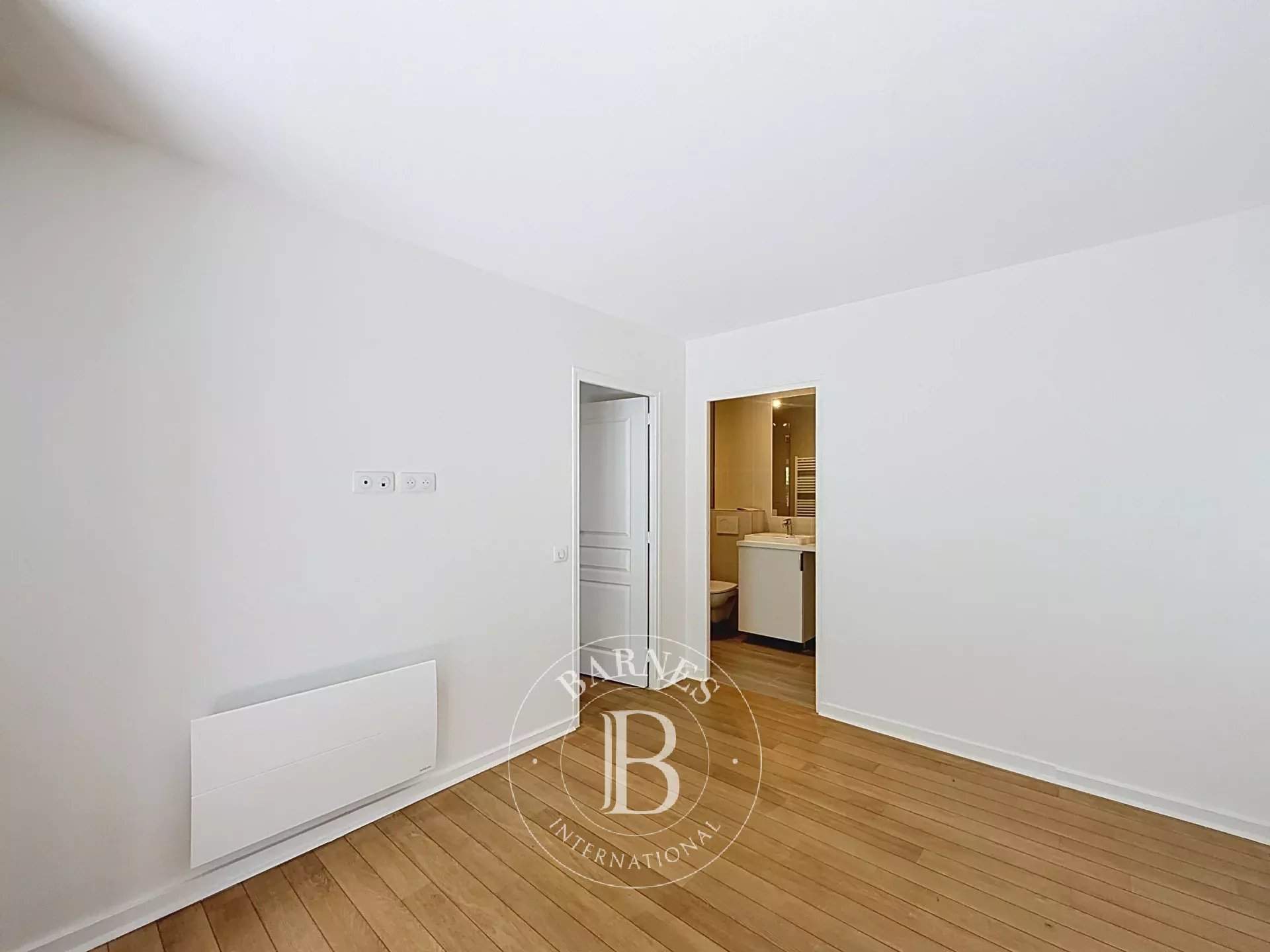 Neuilly-sur-Seine  - Appartement 3 Pi&egrave;ces 2 Chambres - picture 8