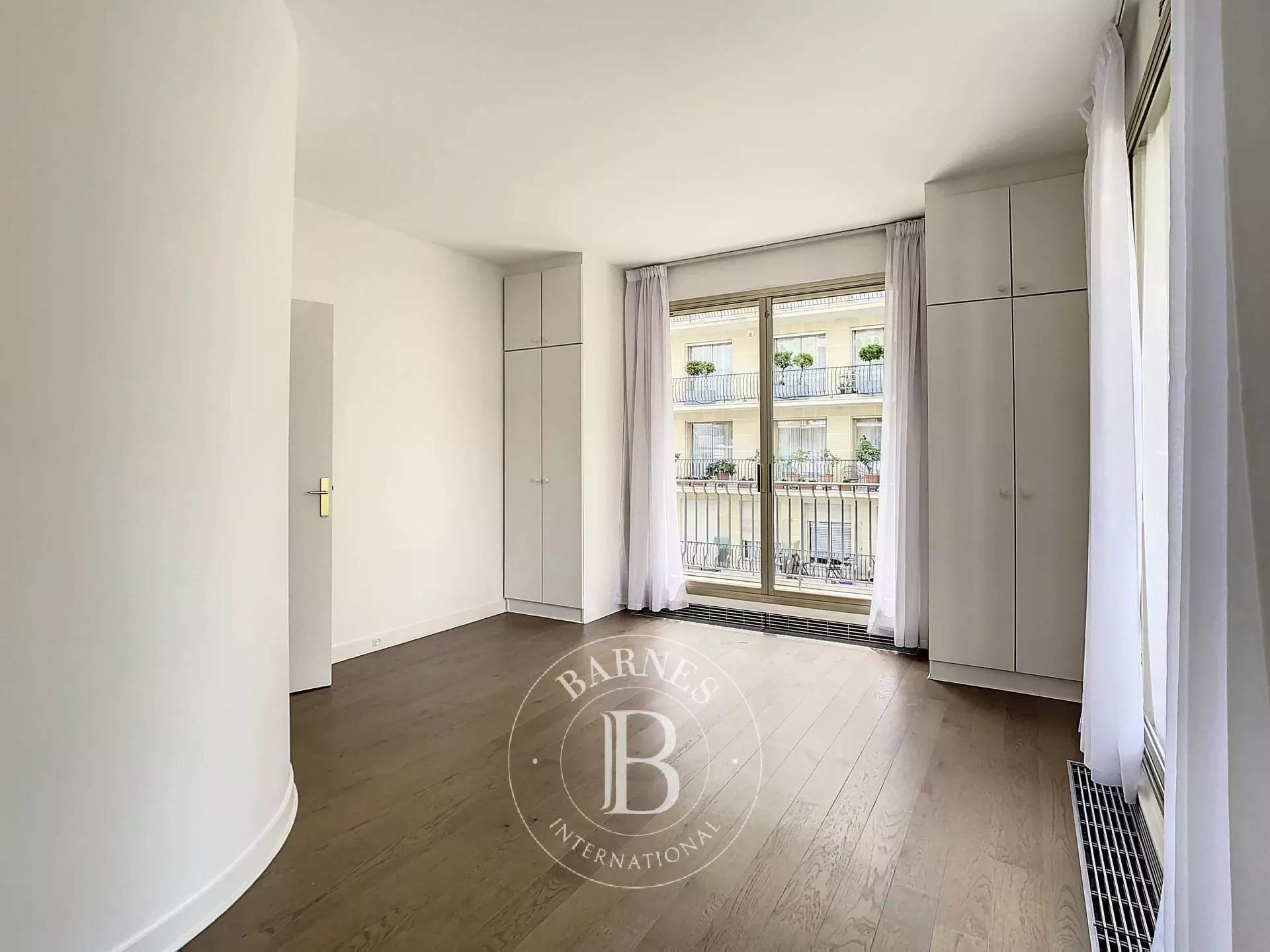 Neuilly-sur-Seine  - Apartment 4 Bedrooms - picture 8