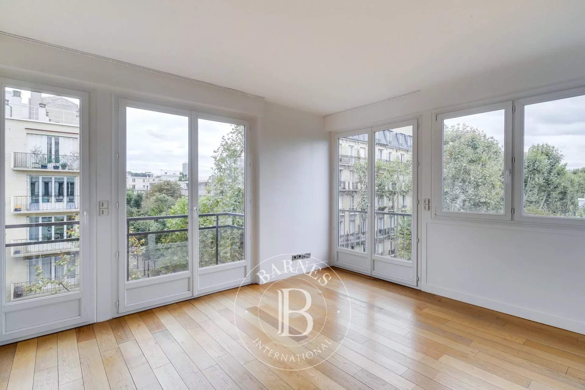 Neuilly-sur-Seine  - Apartment 3 Bedrooms - picture 8