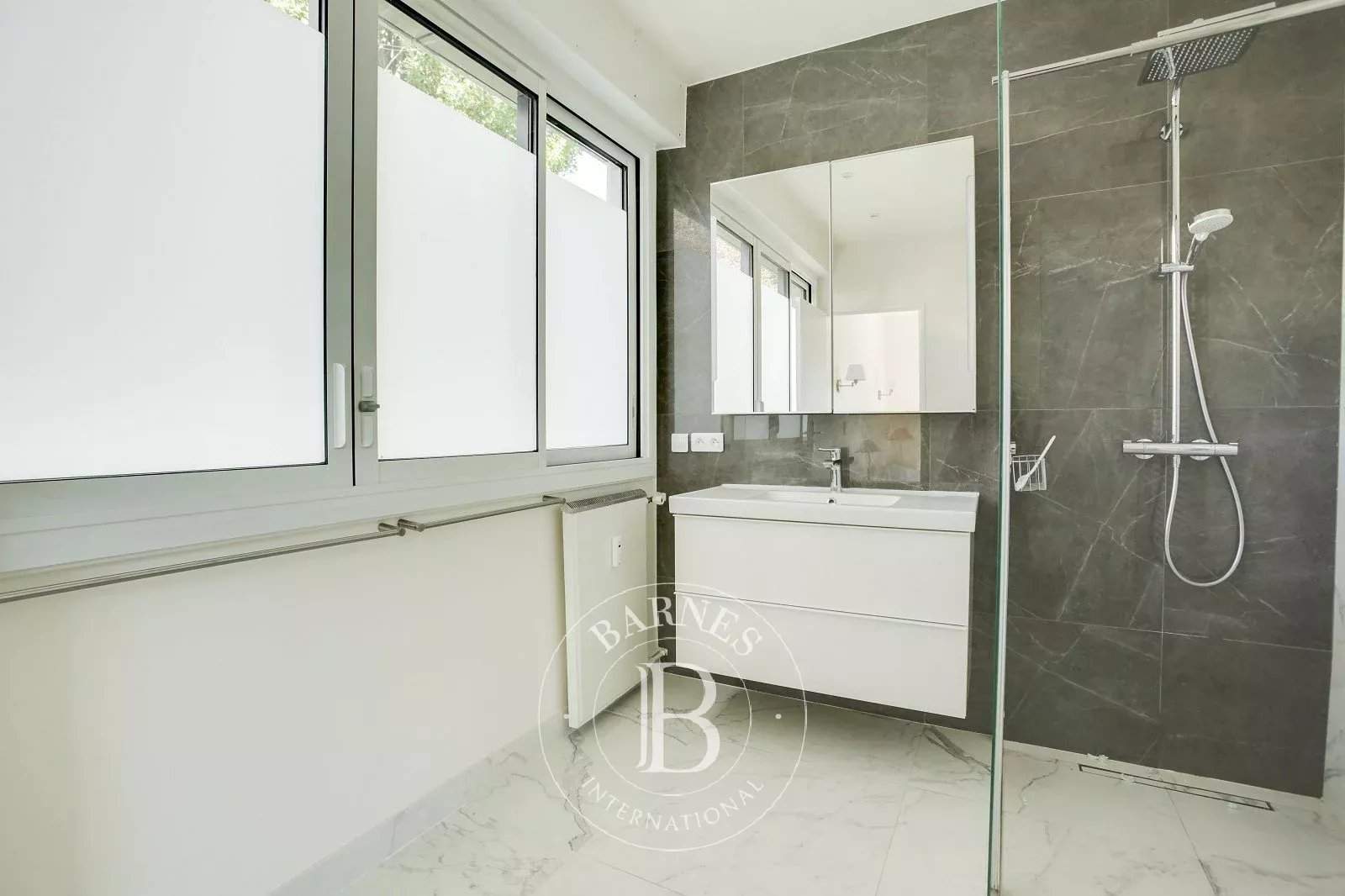 Neuilly-sur-Seine  - Piso 4 Cuartos 3 Habitaciones - picture 10