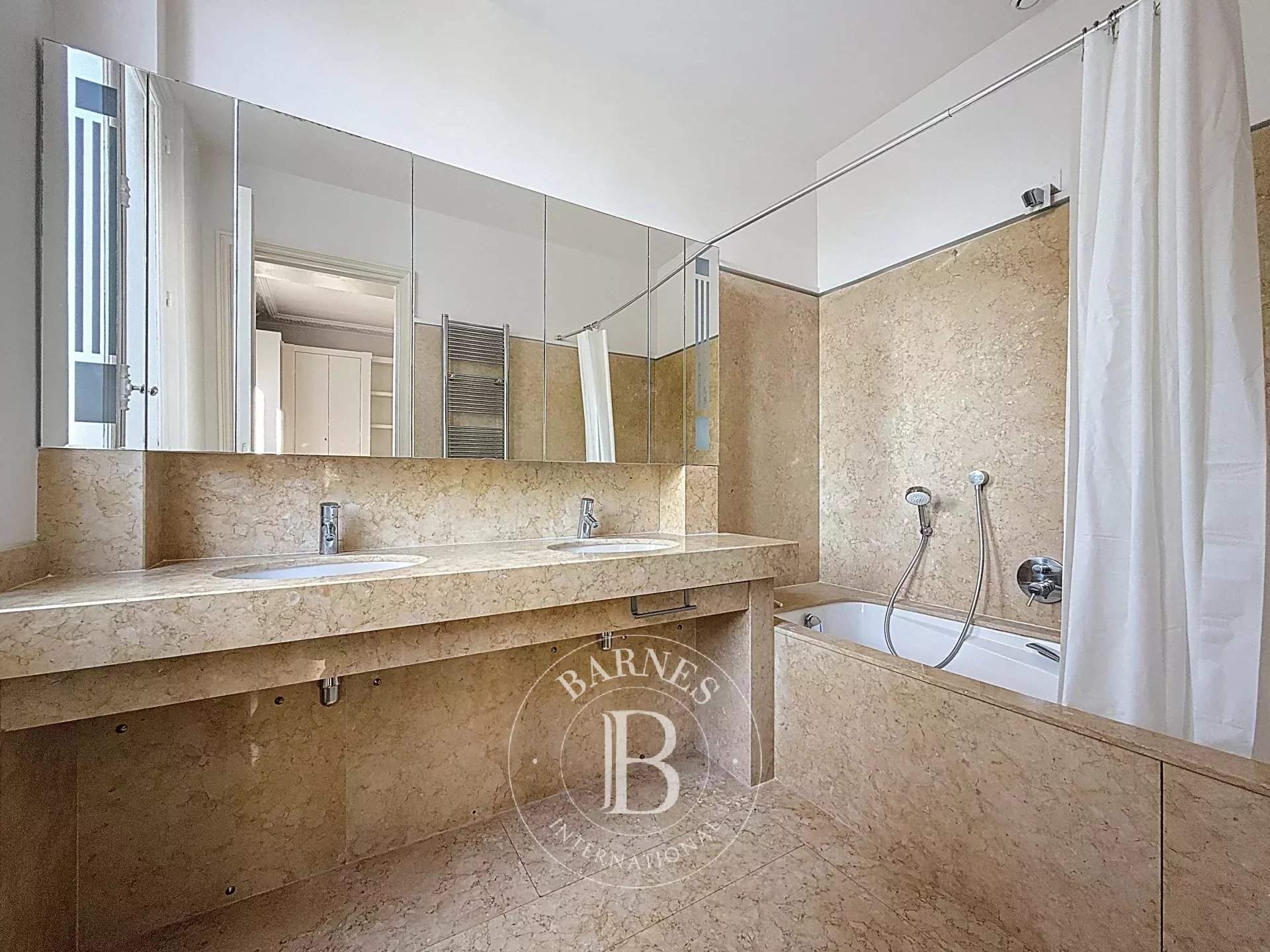 Neuilly-sur-Seine  - Piso 7 Cuartos 4 Habitaciones - picture 17