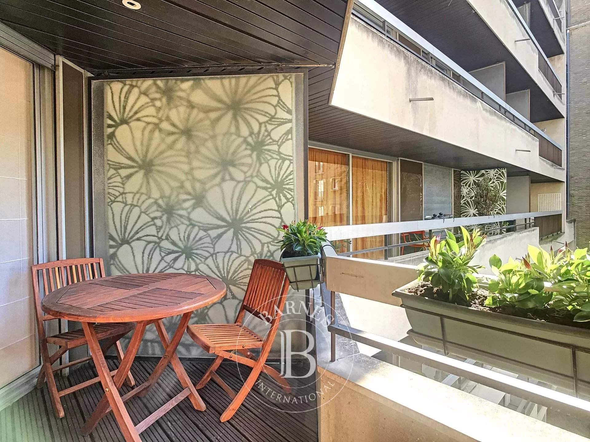 Neuilly-sur-Seine  - Piso 2 Cuartos, 1 Habitacion - picture 6