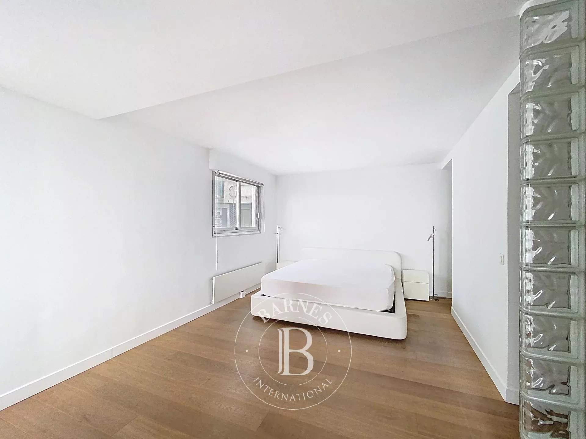 Courbevoie  - Appartement 4 Pi&egrave;ces 3 Chambres - picture 9