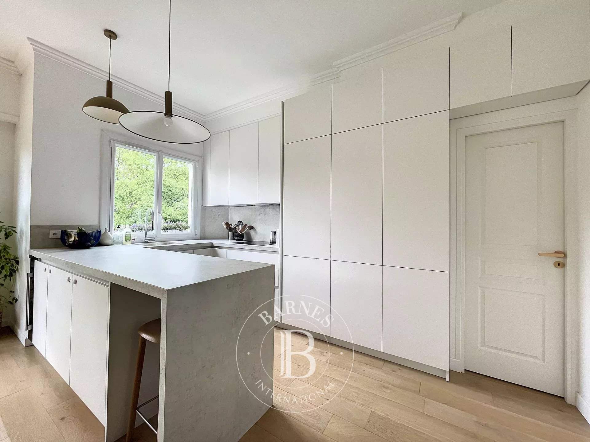 Neuilly-sur-Seine  - Appartement 4 Pièces 2 Chambres - picture 13