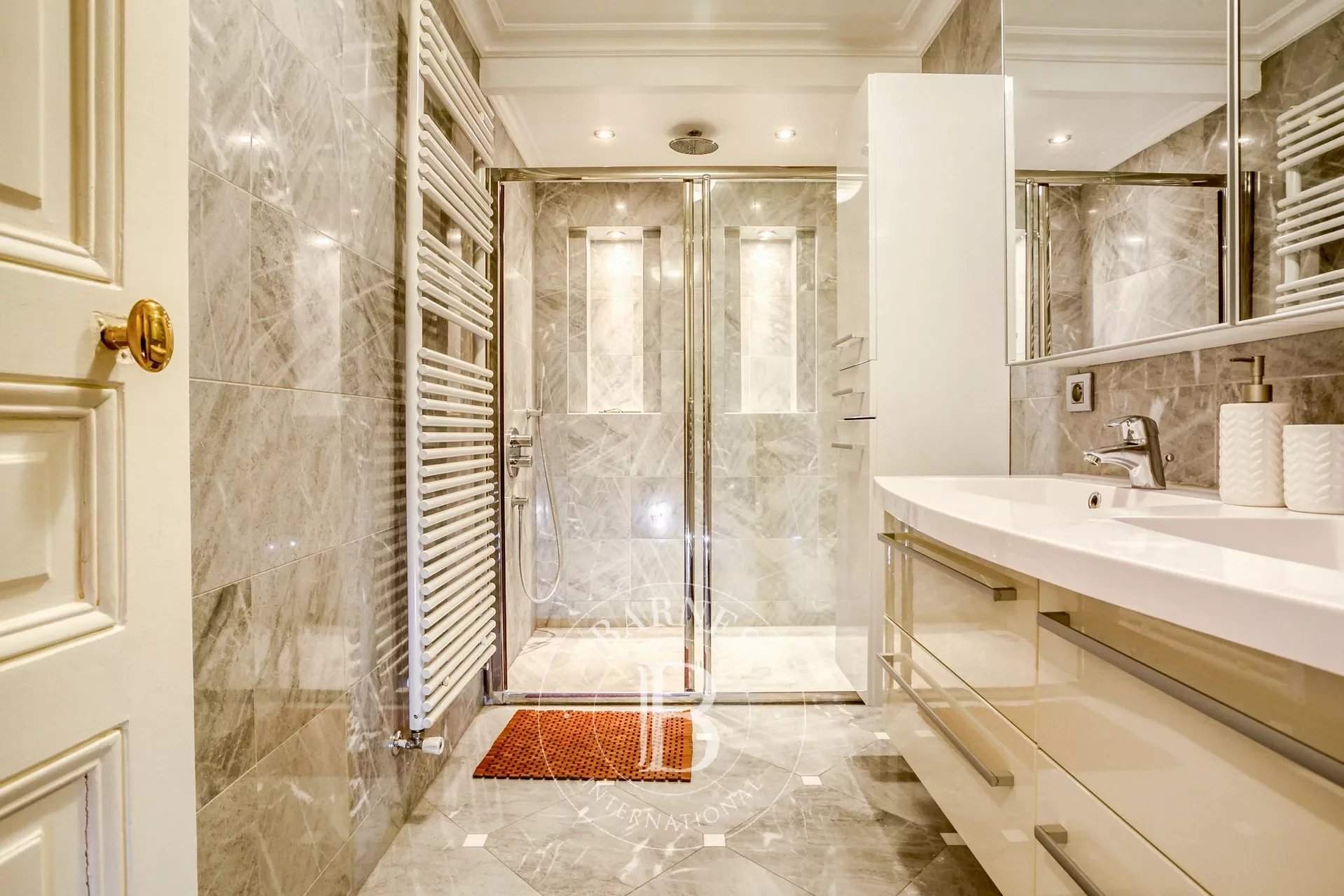 Neuilly-sur-Seine  - Appartement 6 Pi&egrave;ces 4 Chambres - picture 12