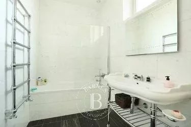 Neuilly-sur-Seine  - Maison 9 Pièces 5 Chambres - picture 17