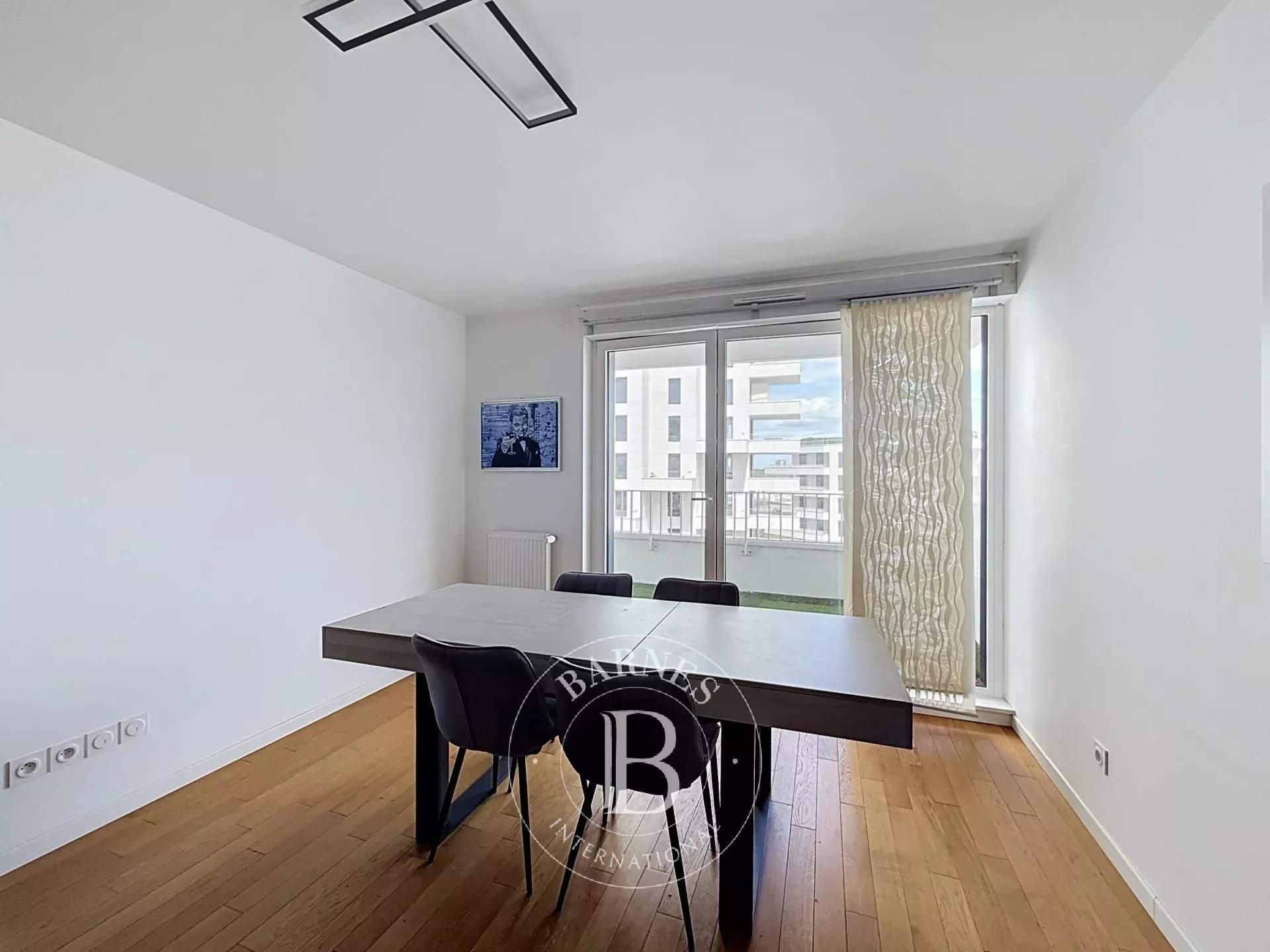 Clichy  - Appartement 3 Pi&egrave;ces 2 Chambres - picture 2