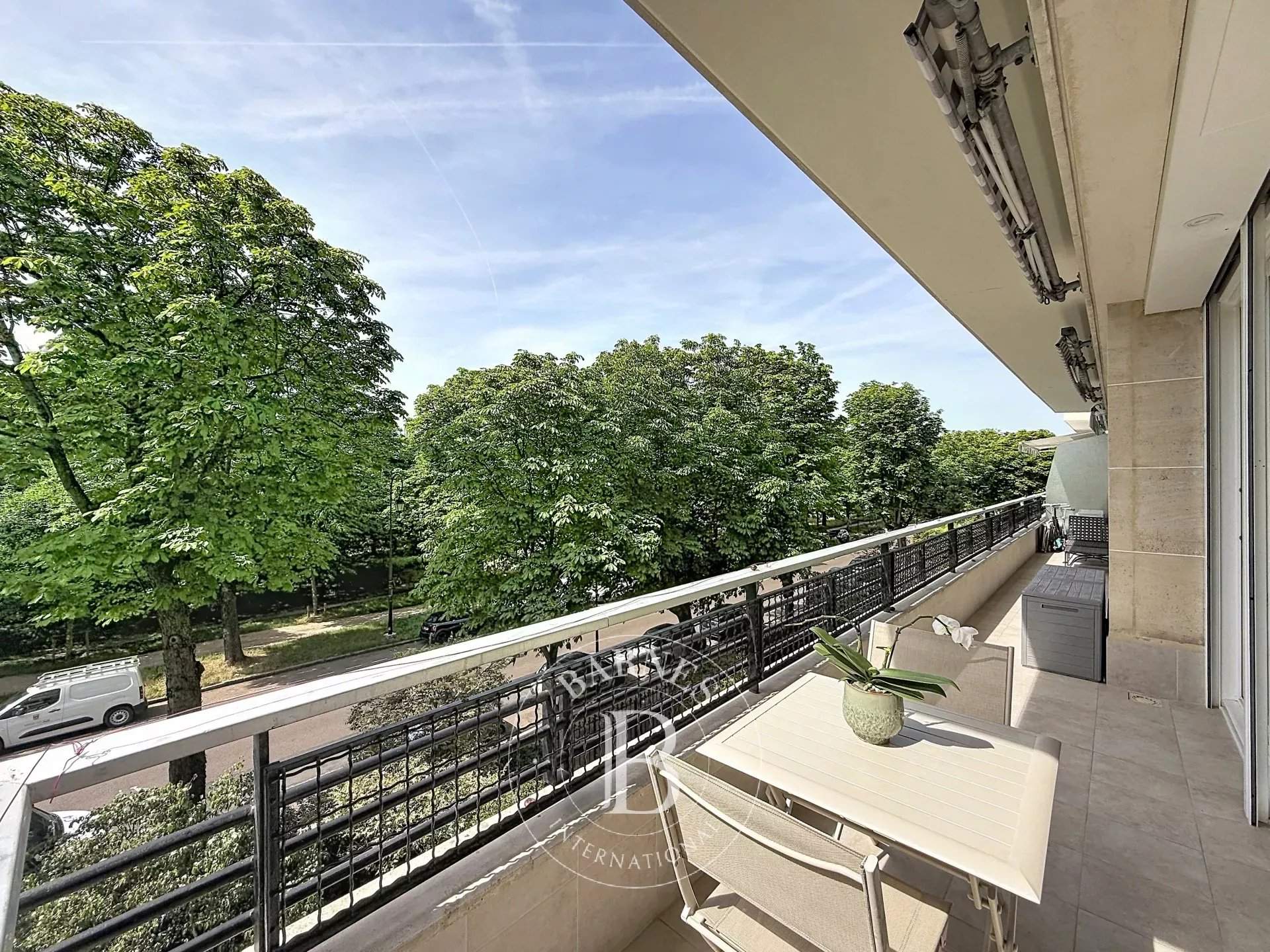 Neuilly-sur-Seine  - Appartement 5 Pi&egrave;ces 3 Chambres - picture 4