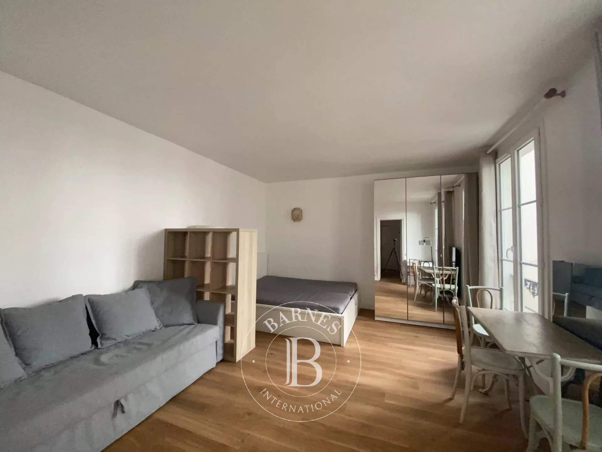 Neuilly-sur-Seine  - Appartement 1 Pi&egrave;ce - picture 2