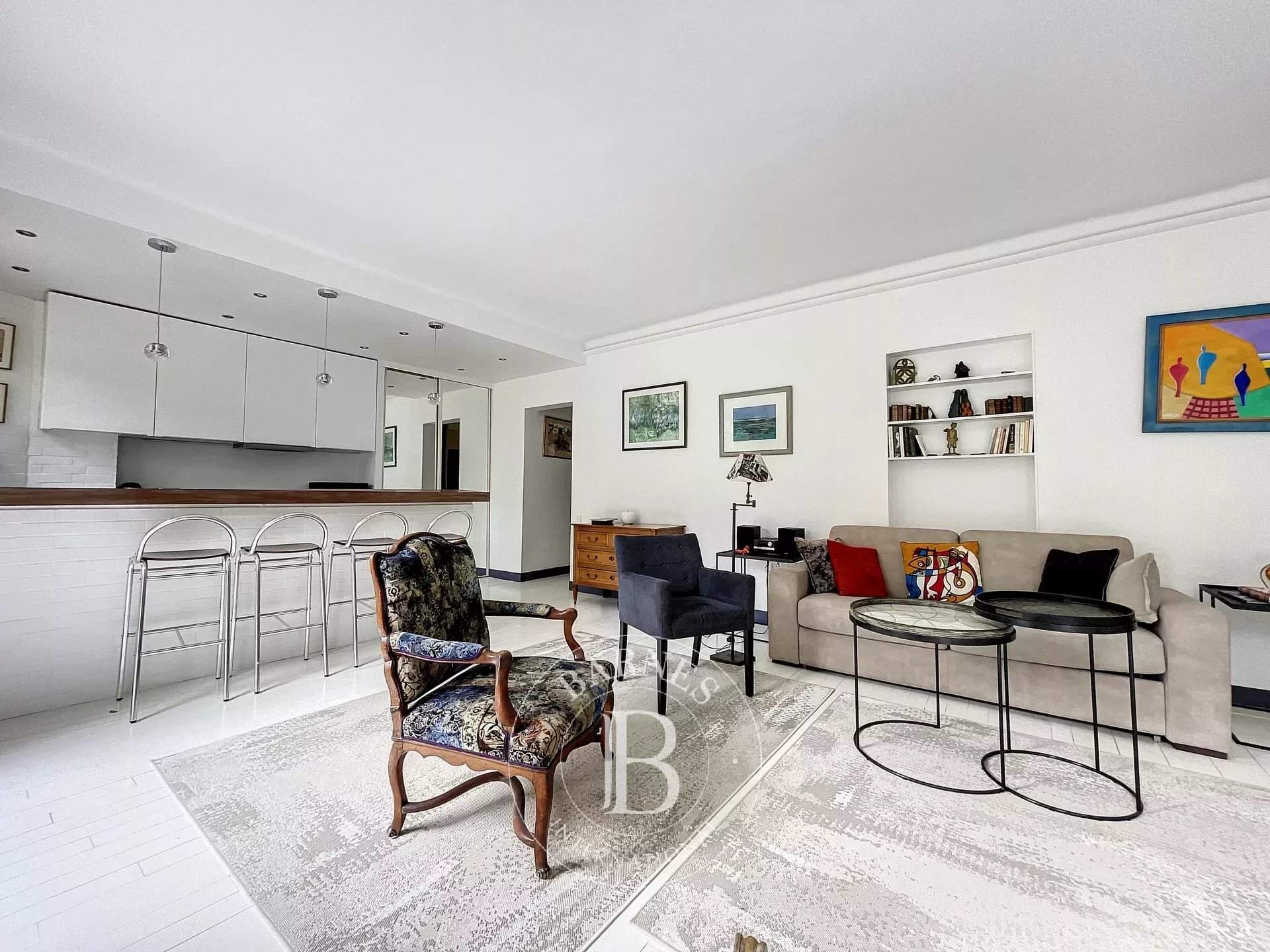 Neuilly-sur-Seine  - Appartement 3 Pièces 2 Chambres - picture 17