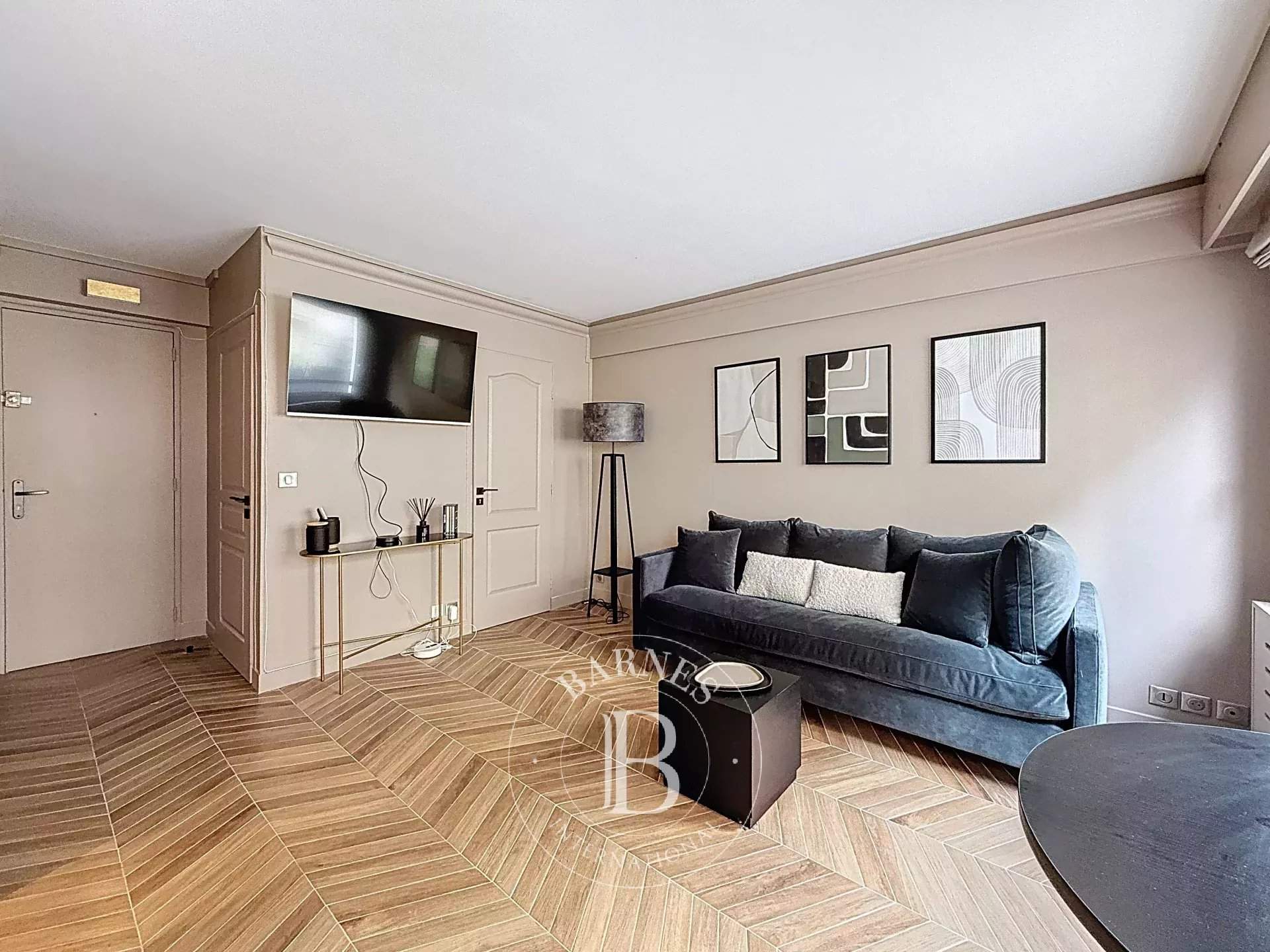 Neuilly-sur-Seine  - Appartement 1 Pi&egrave;ce - picture 2