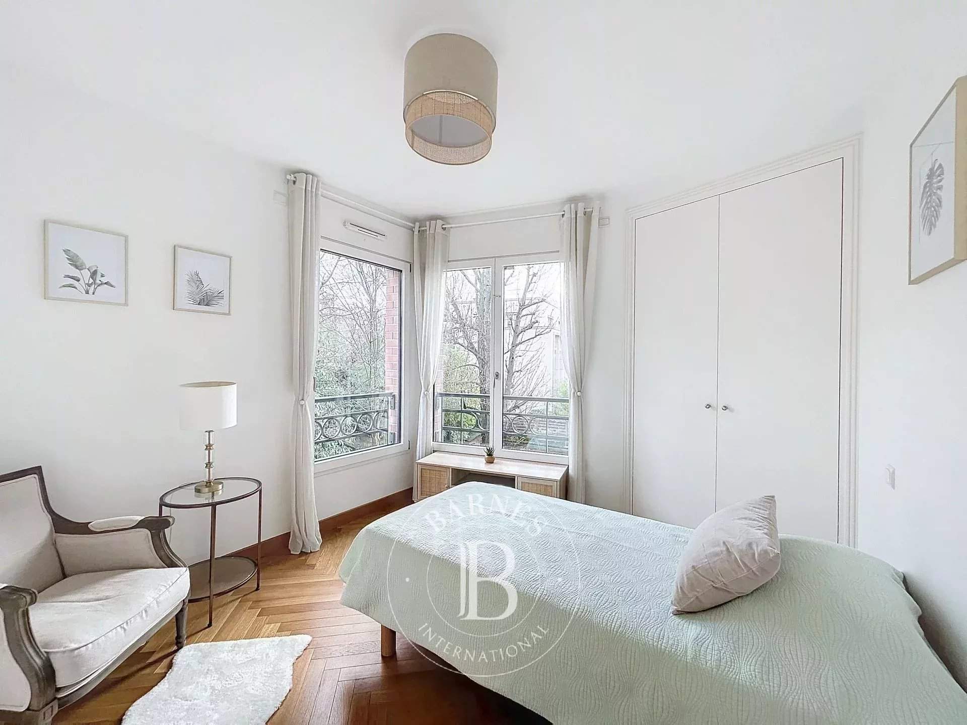 Neuilly-sur-Seine  - Apartment 3 Bedrooms - picture 17