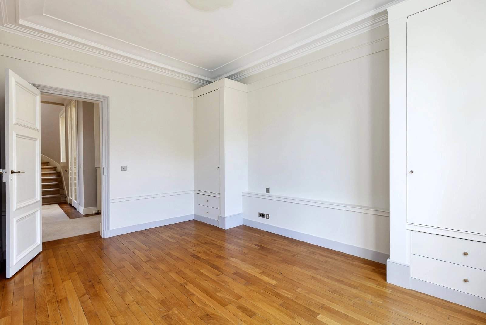 Neuilly-sur-Seine  - Maison 7 Pièces 6 Chambres - picture 18