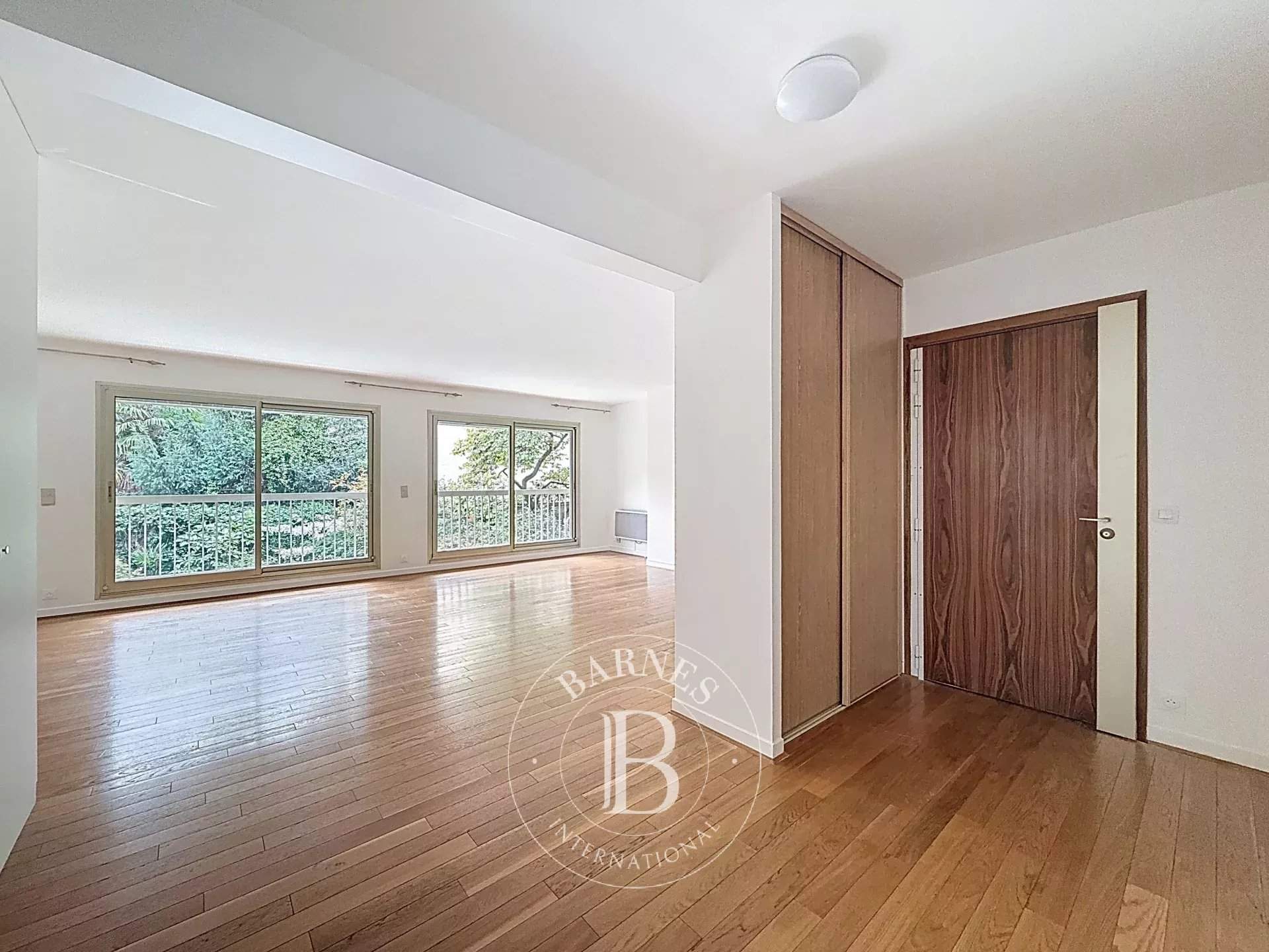Neuilly-sur-Seine  - Appartement 4 Pièces 2 Chambres - picture 3