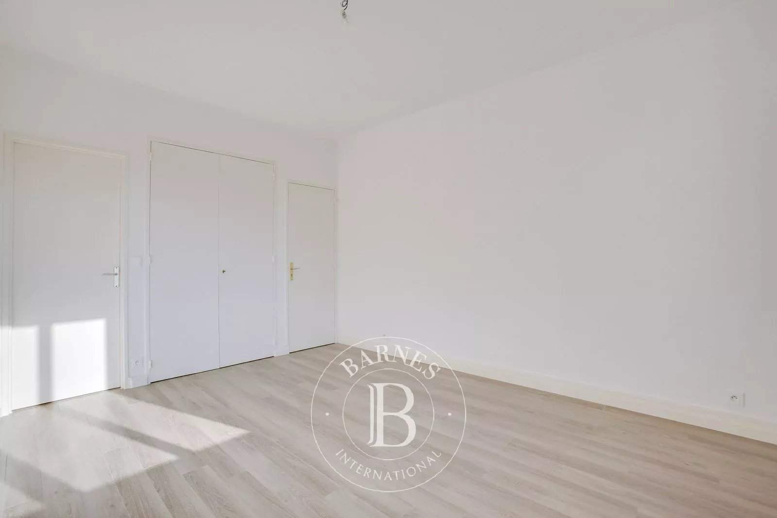 Neuilly-sur-Seine  - Piso 4 Cuartos 3 Habitaciones - picture 7