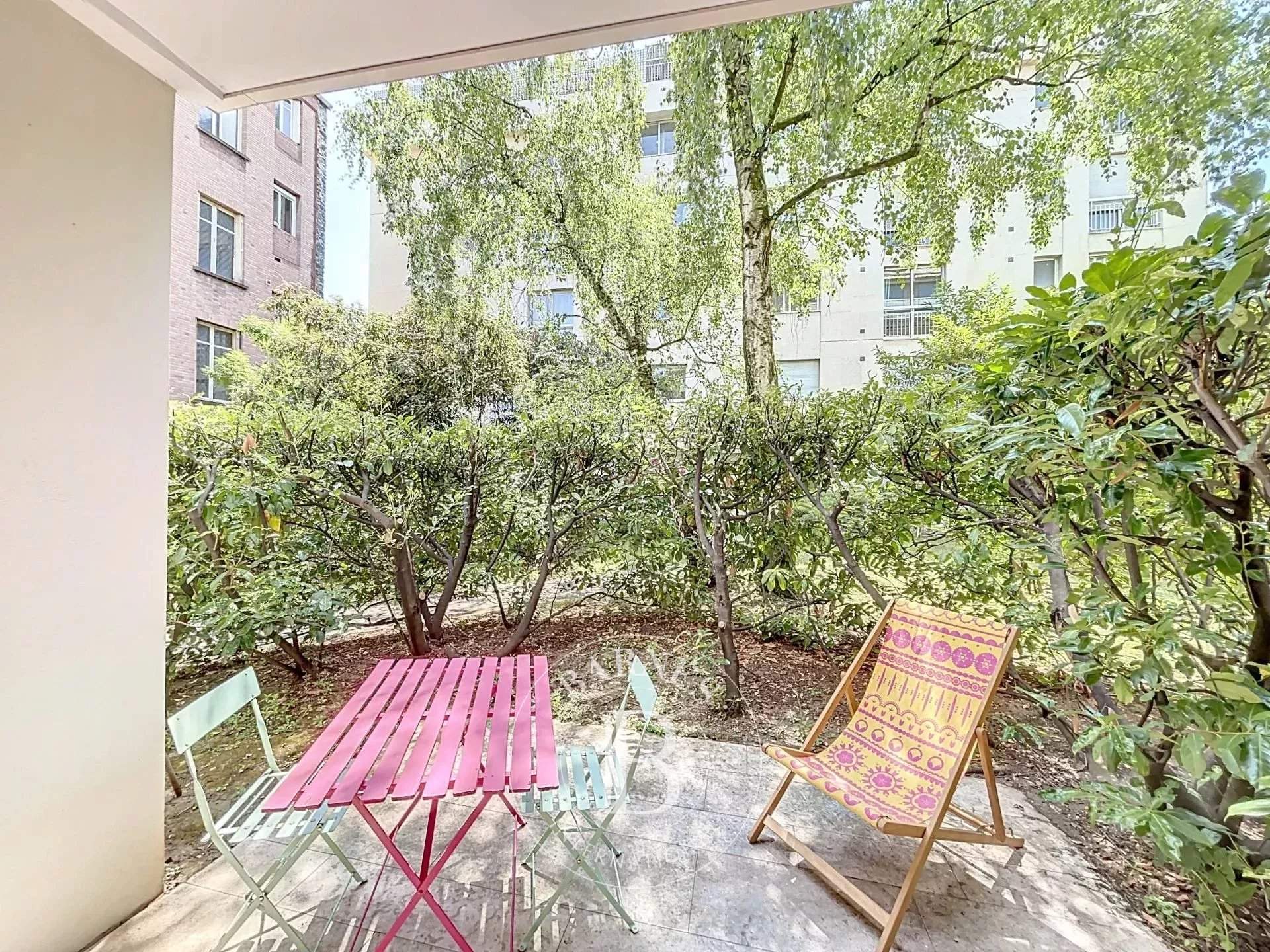 Neuilly-sur-Seine  - Appartement 1 Pièce - picture 2