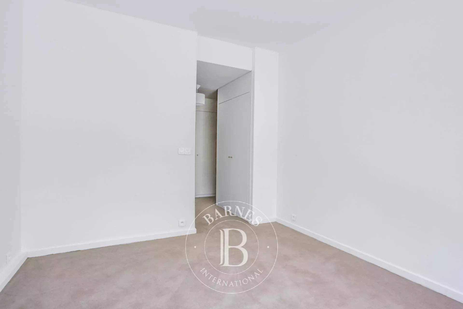 Neuilly-sur-Seine  - Appartement 4 Pièces 2 Chambres - picture 14