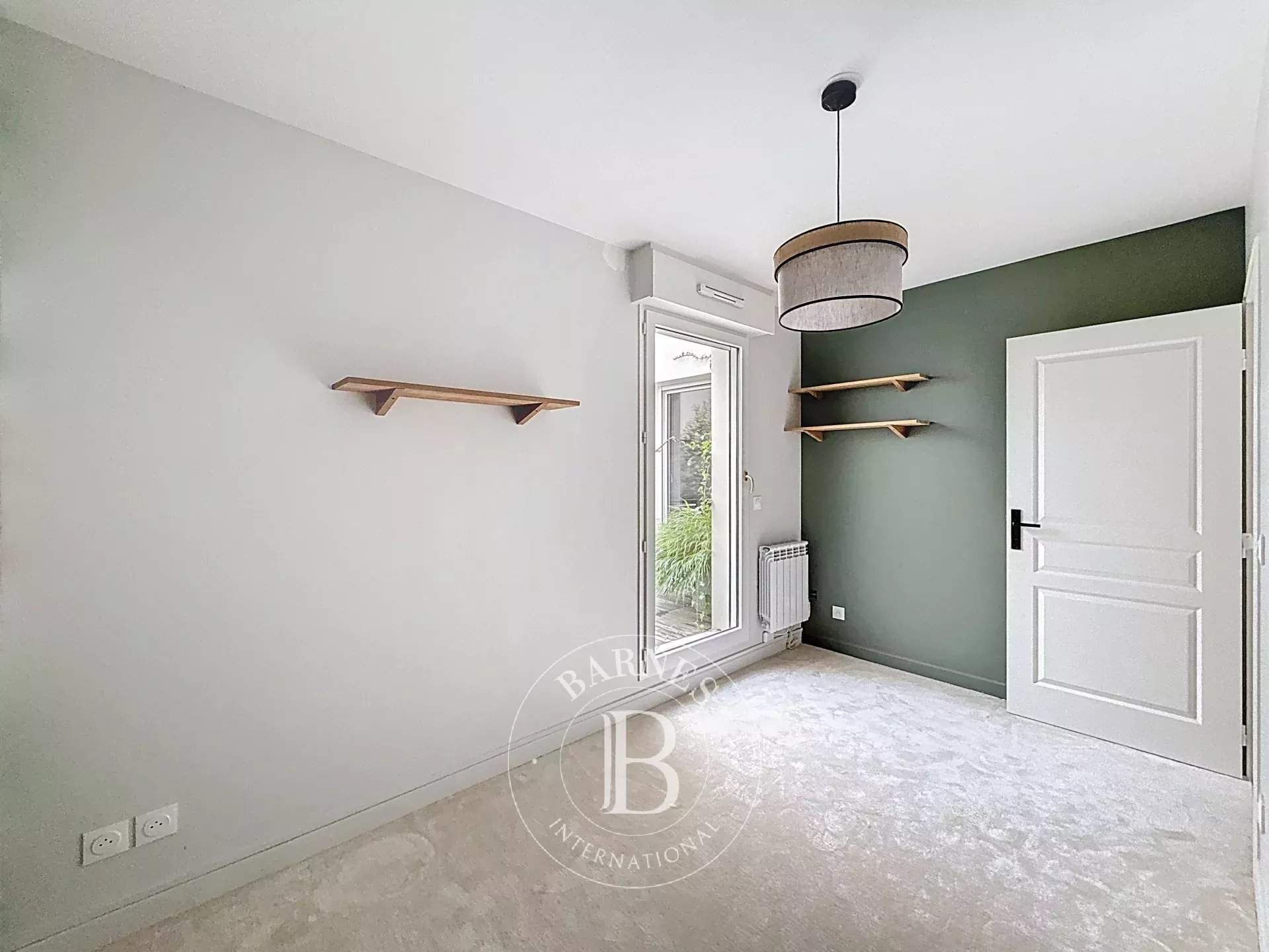 Courbevoie  - Appartement 3 Pièces 2 Chambres - picture 13