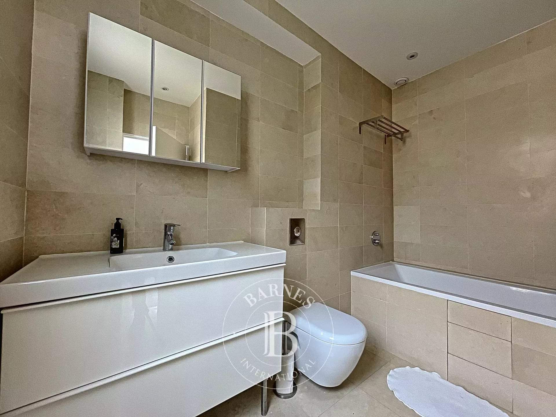 Neuilly-sur-Seine  - Apartment 5 Bedrooms - picture 16